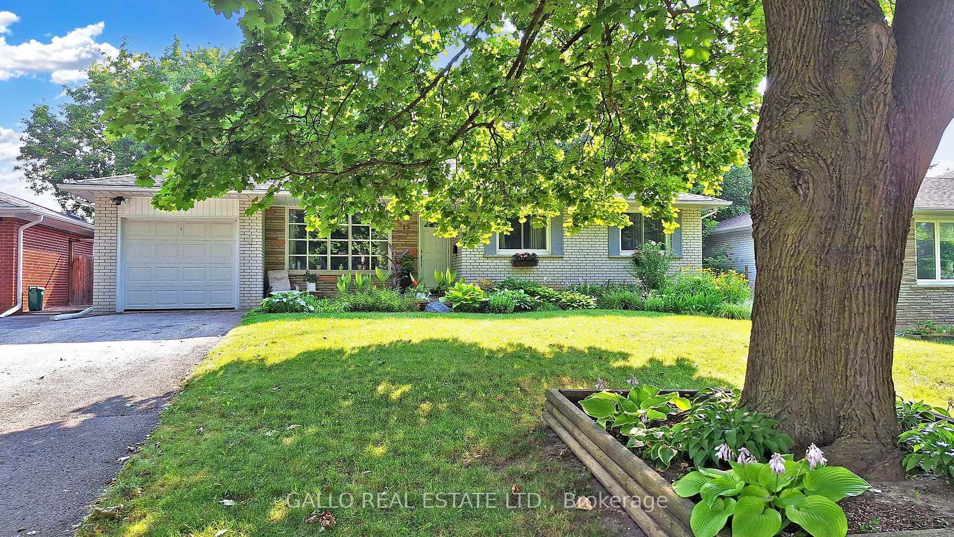 13 Lakevista Avenue, Markham, ON L3P 1H4 - Photo 1