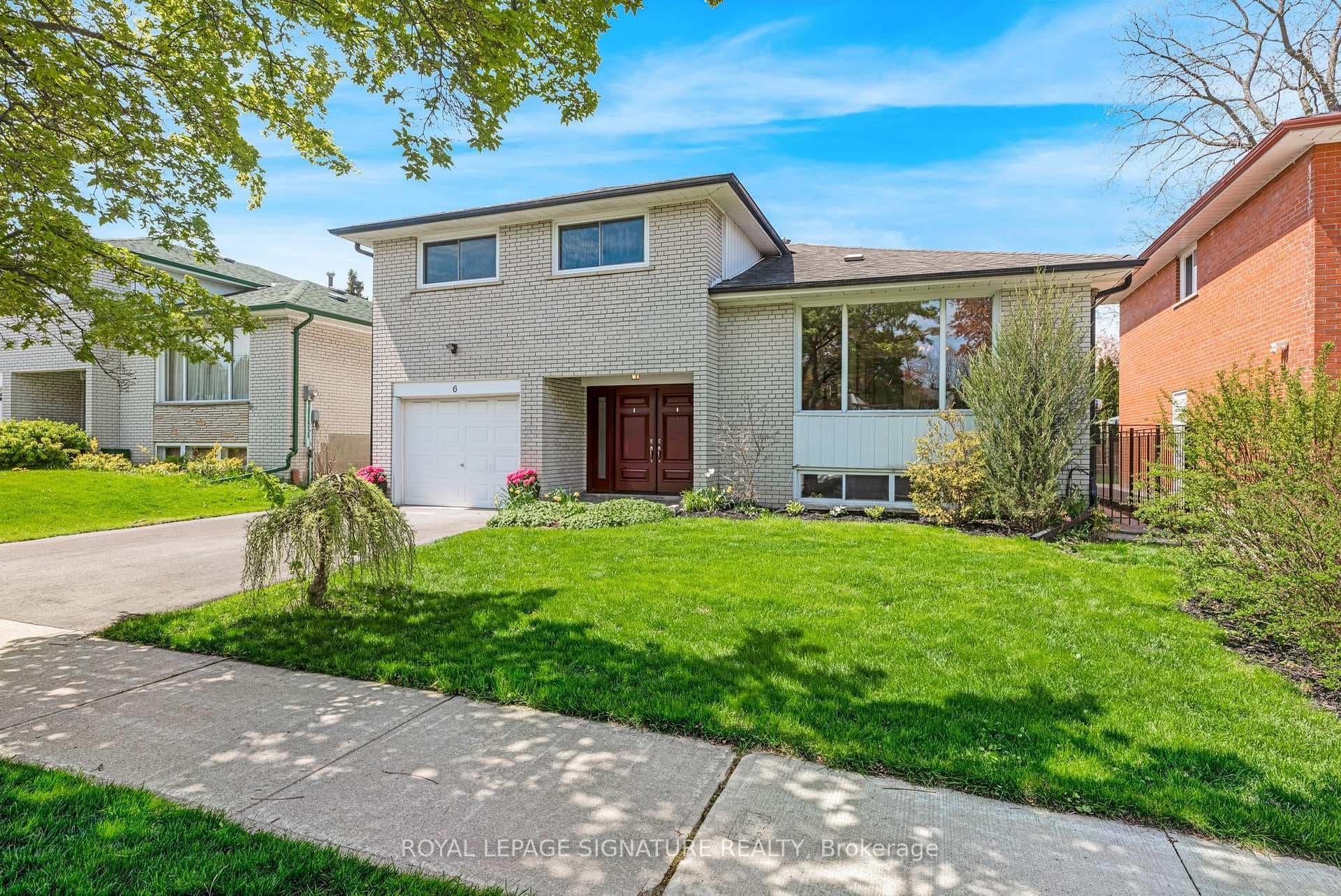 6 Munford Crescent, Danforth / East York, ON M4B 1C1 - Photo 1