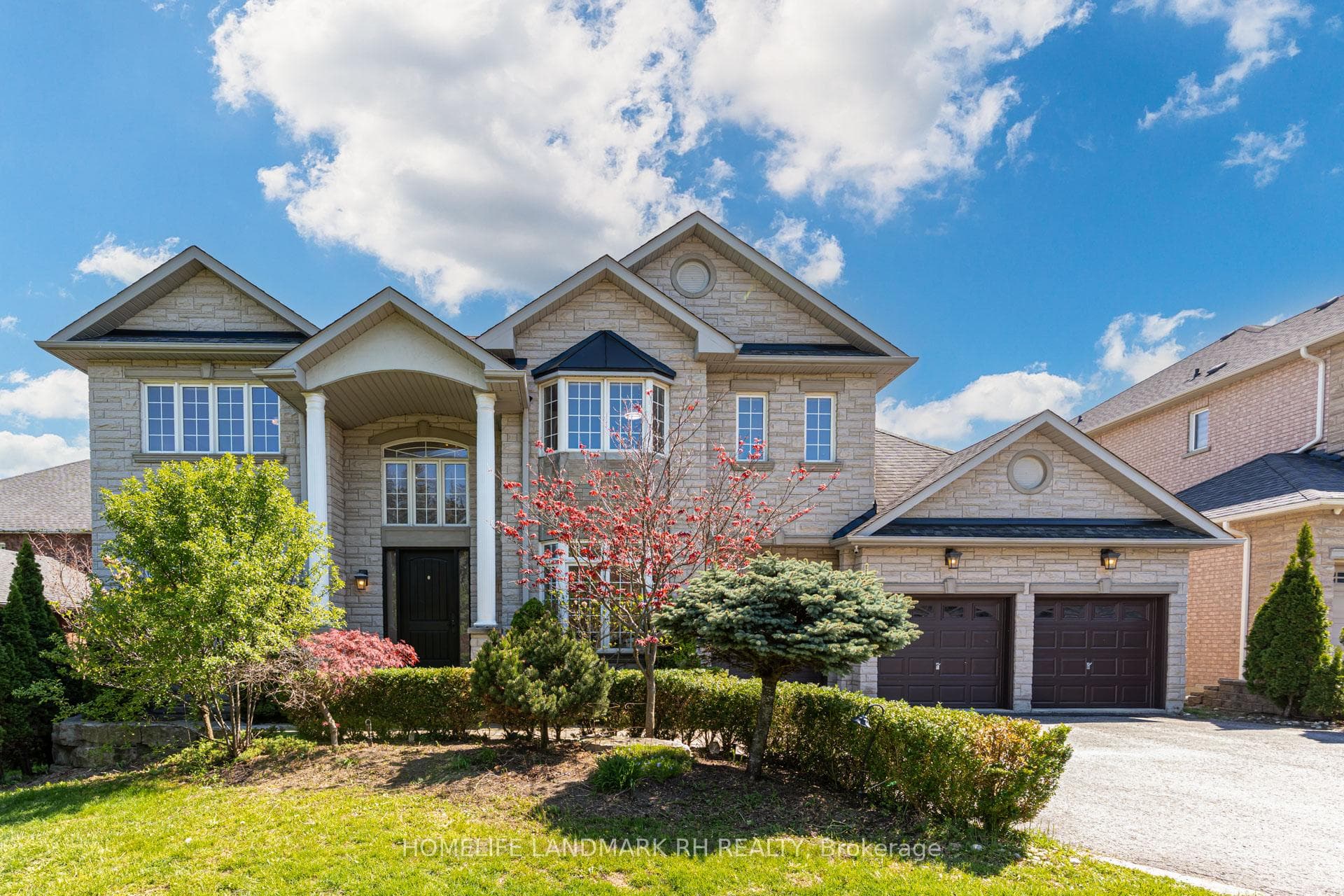 385 Kennedy Street, Aurora