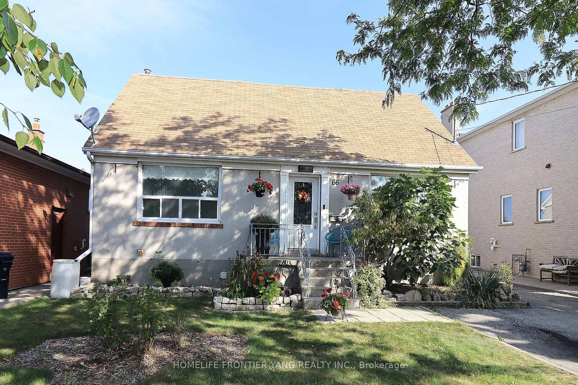 66 Cartwright Avenue, York / Weston, ON M6A 1T9 - Photo 1