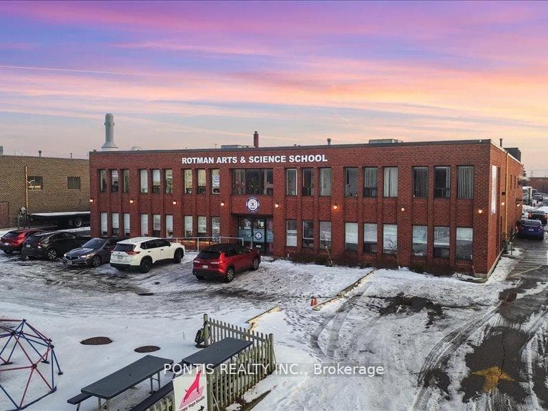 7 BRADWICK Drive, Vaughan