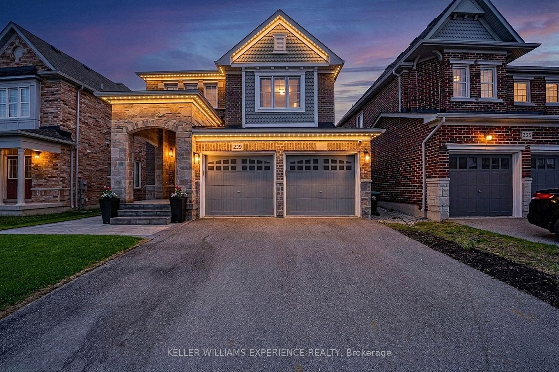 229 Blue Dasher Boulevard, Bradford West Gwillimbury