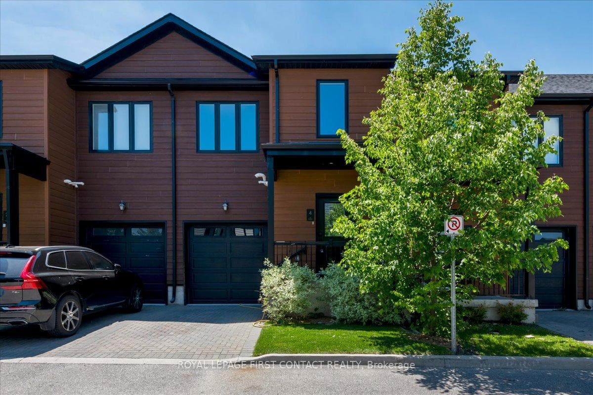 4 Stonehart Lane, Barrie