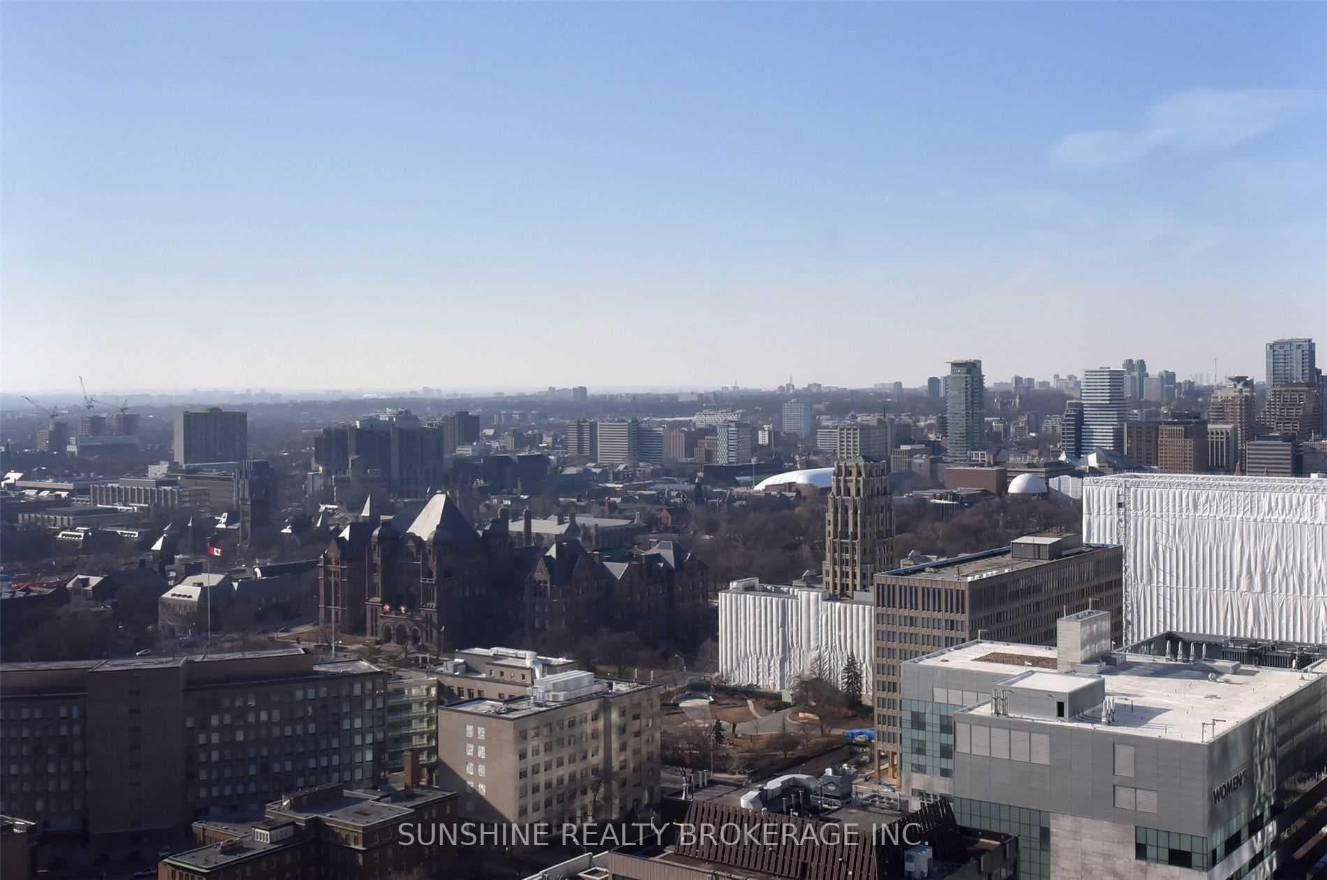 763 Bay Street Unit 3712, Downtown Toronto / Waterfront, ON M5G 2R3 - Photo 1