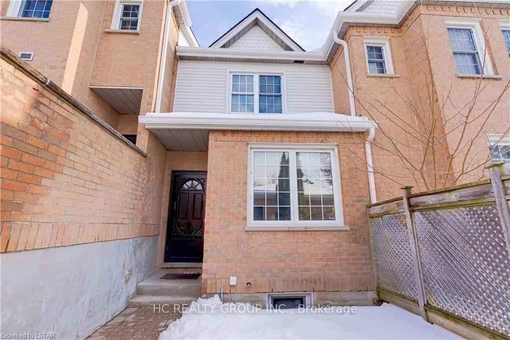 1570 Richmond Street Unit 27, London North, ON N6G 4W1 - Photo 1