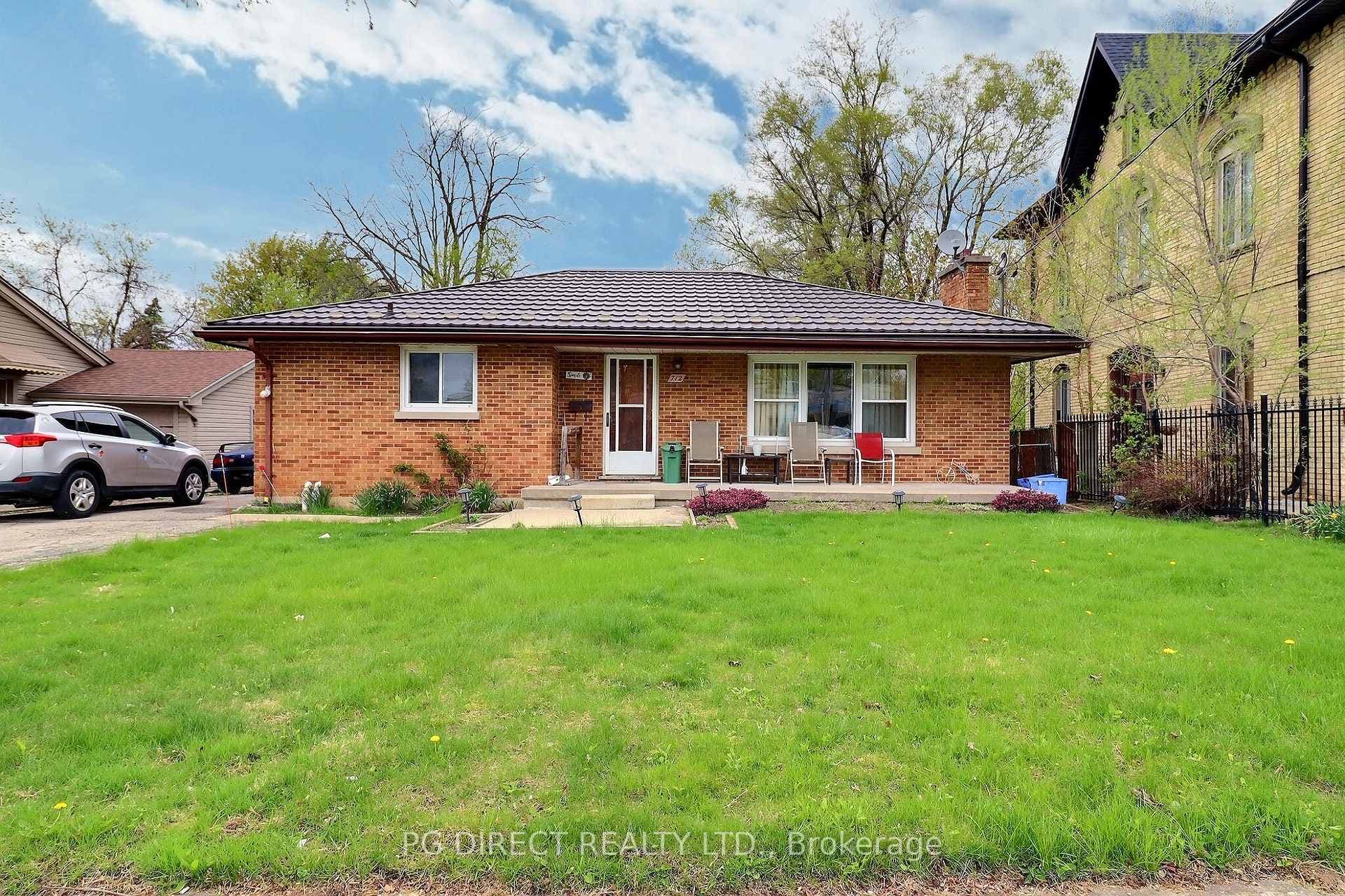 712 Chester Street, London South, ON N6C 2K2 - Photo 1