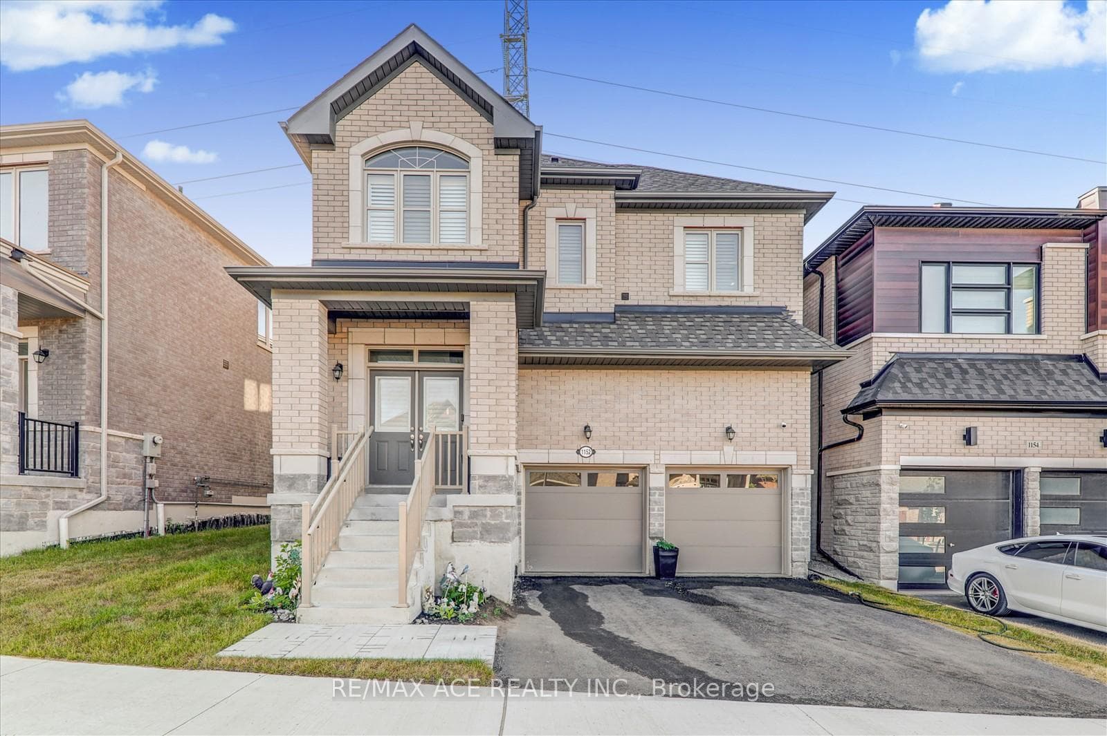 1152 Skyridge Boulevard, Pickering, ON L1X 0M4 - Photo 1