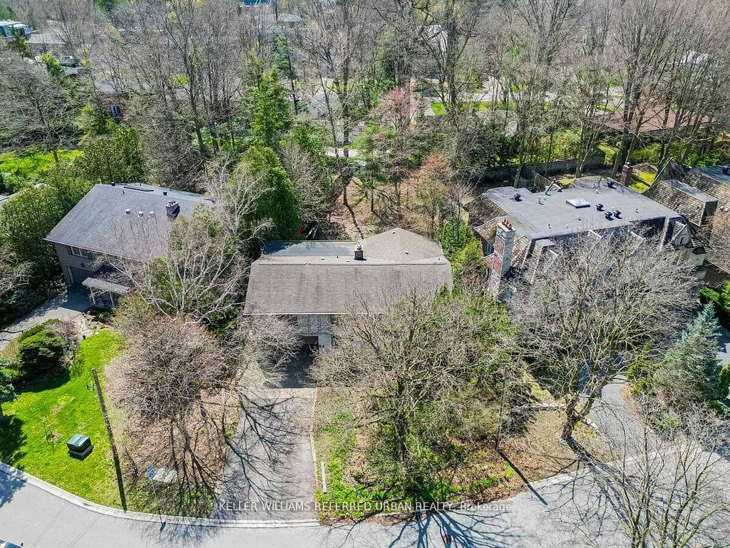 15 York Valley Crescent, Bridle Path / York Mills / Hoggs Hollow, ON M2P 1A8 - Photo 1