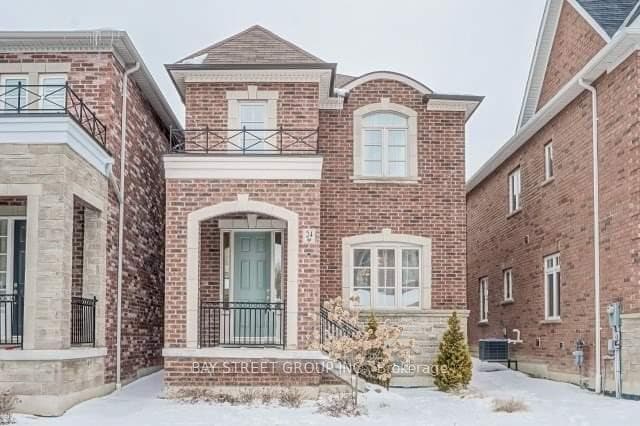 24 Plantain Lane, Richmond Hill, ON L4E 1B9 - Photo 1