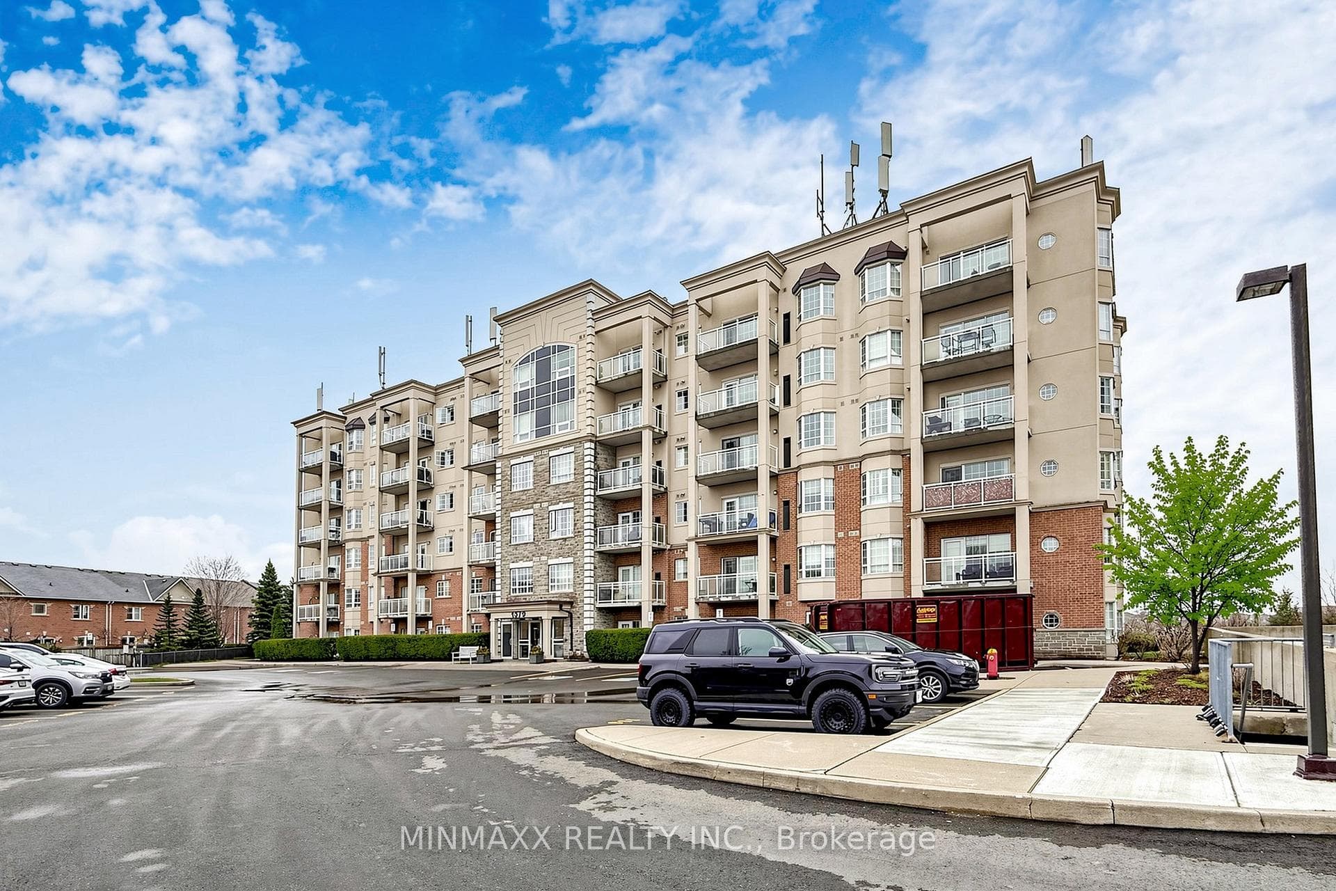 1379 Costigan Road Unit 108, Milton