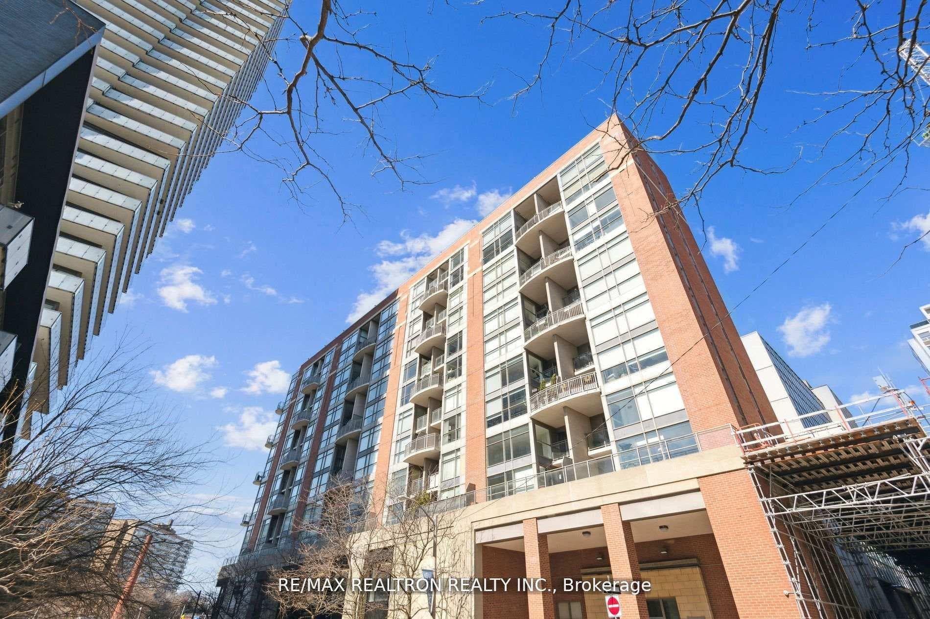 18 Merton Street Unit 906, Leaside / Davisville, ON M4S 3G9 - Photo 1