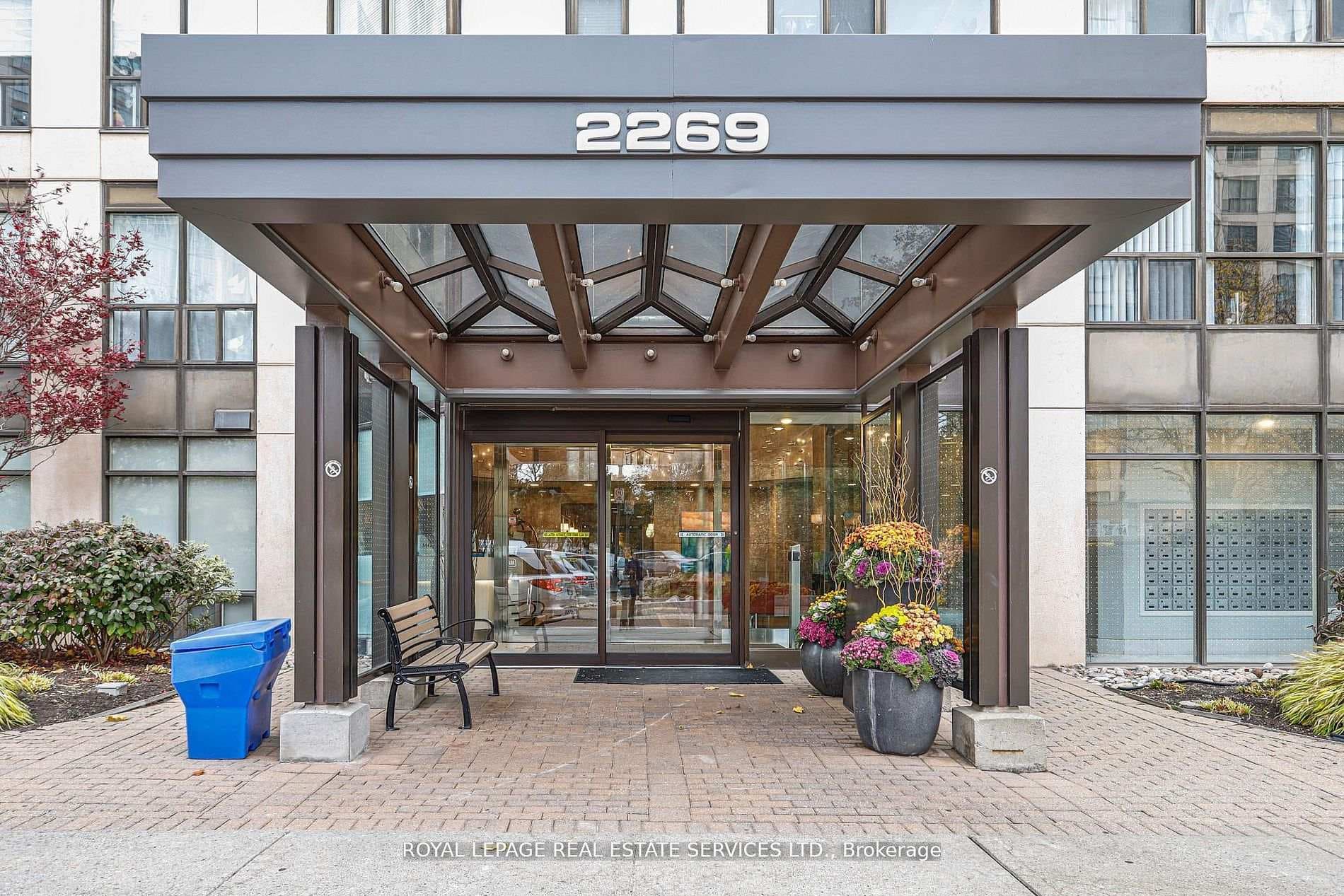 2269 Lake Shore Boulevard Unit 611, Liberty Village / Parkdale / South Parkdale, ON M8V 3X6 - Photo 1