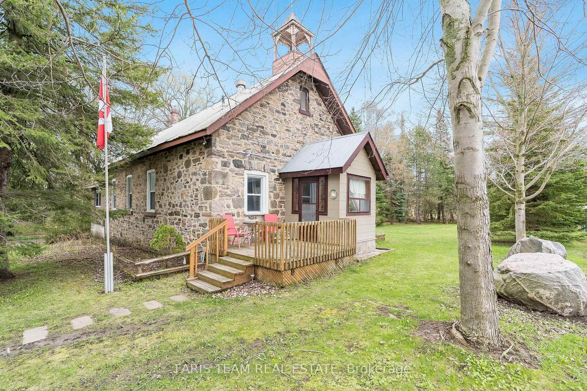 1497 7th Line, Innisfil, ON L9S 4G3 - Photo 1