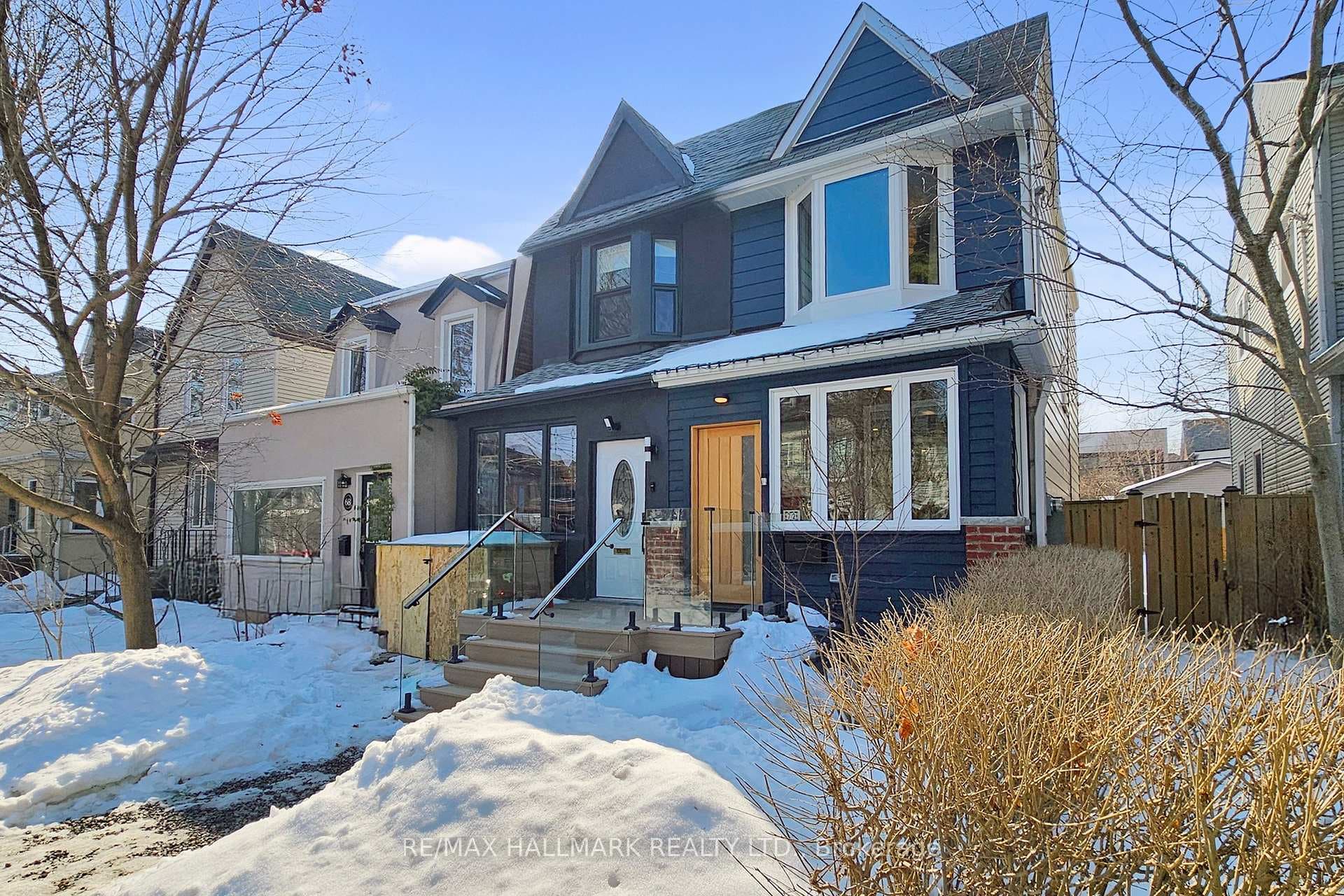 72 Hastings Avenue, Riverdale / Leslieville, ON M4L 2L2 - Photo 1