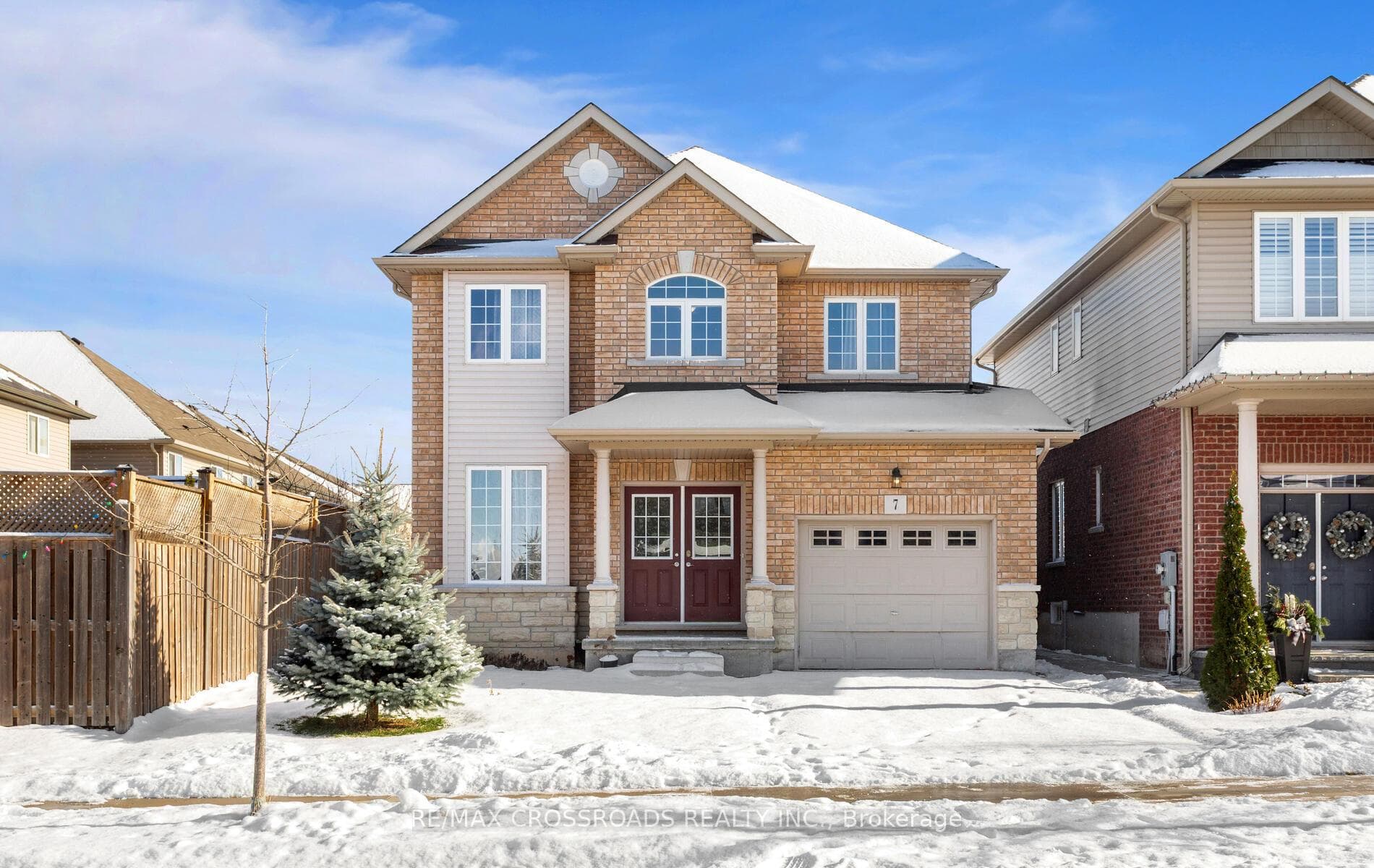 7 Colorado Boulevard, Hamilton, ON L0R 1P0 - Photo 1