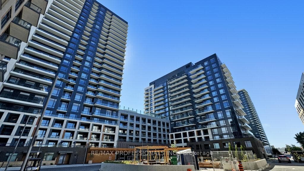 7950 Bathurst Street Unit B2304, Vaughan, ON L4J 0L4 - Photo 1