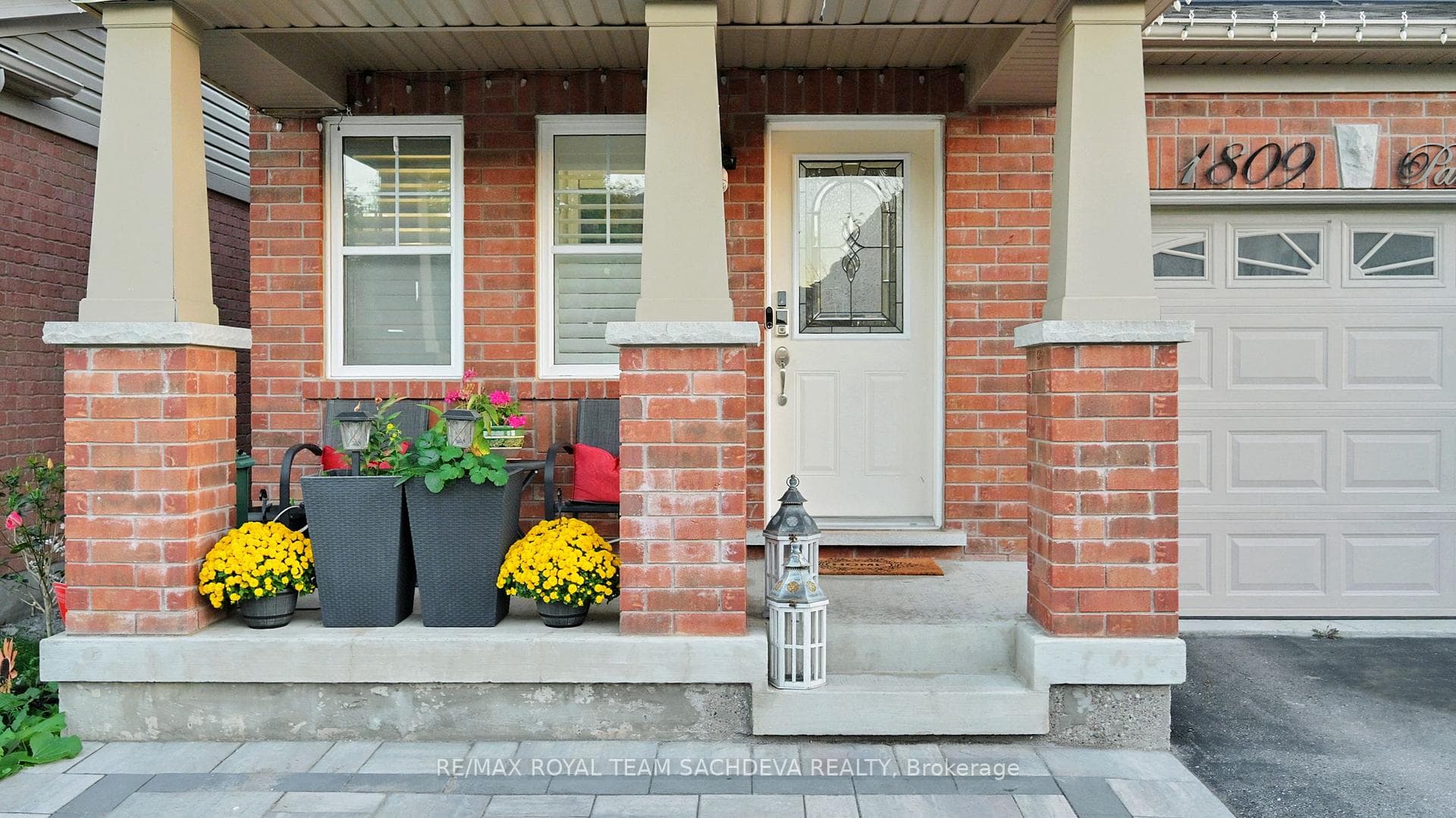 1809 Parkhurst Crescent, Pickering