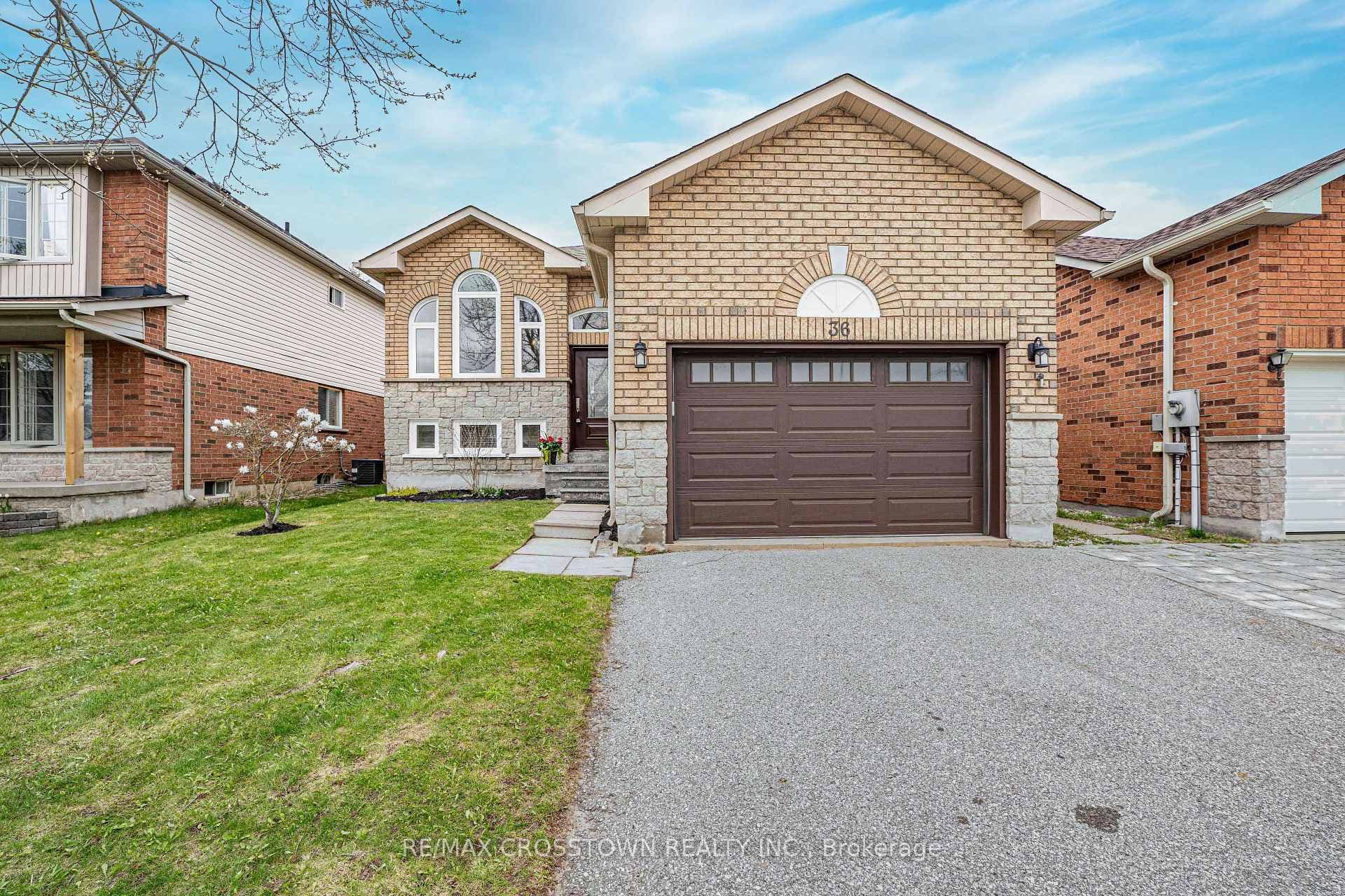 36 Leslie Avenue, Barrie, ON L4N 9N9 - Photo 1