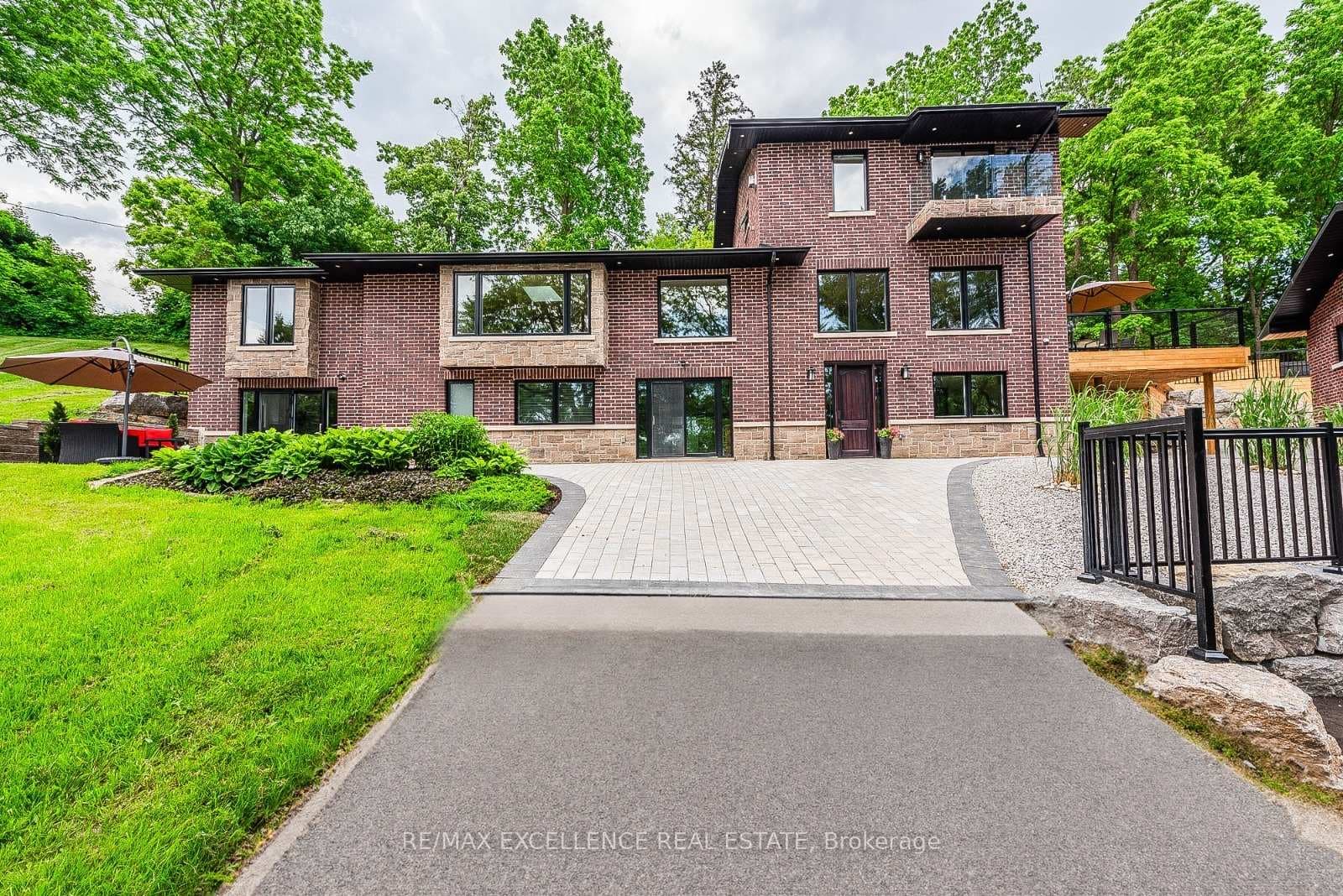 8949 Mississauga Road, Brampton, ON L6Y 0C2 - Photo 1