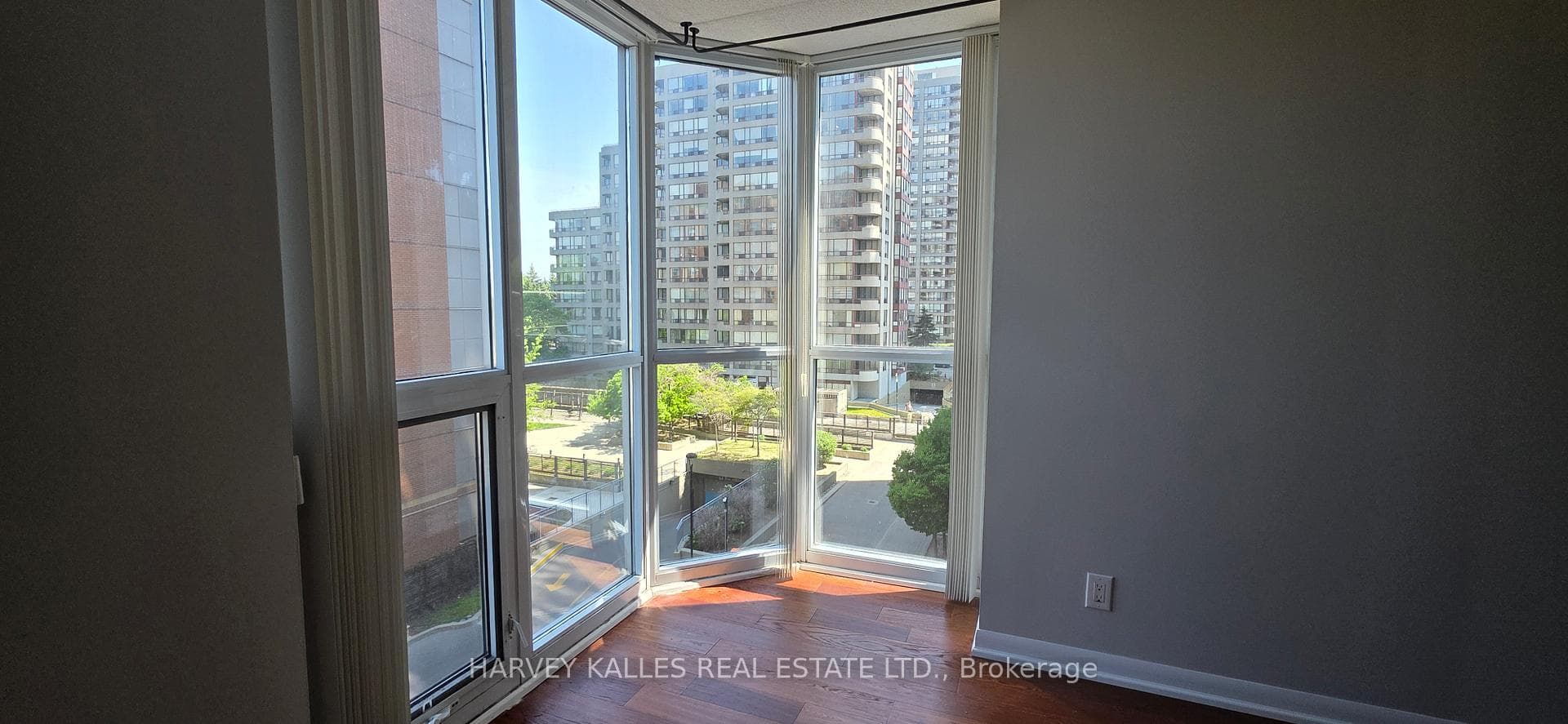5793 Yonge Street Unit 505, Toronto C14