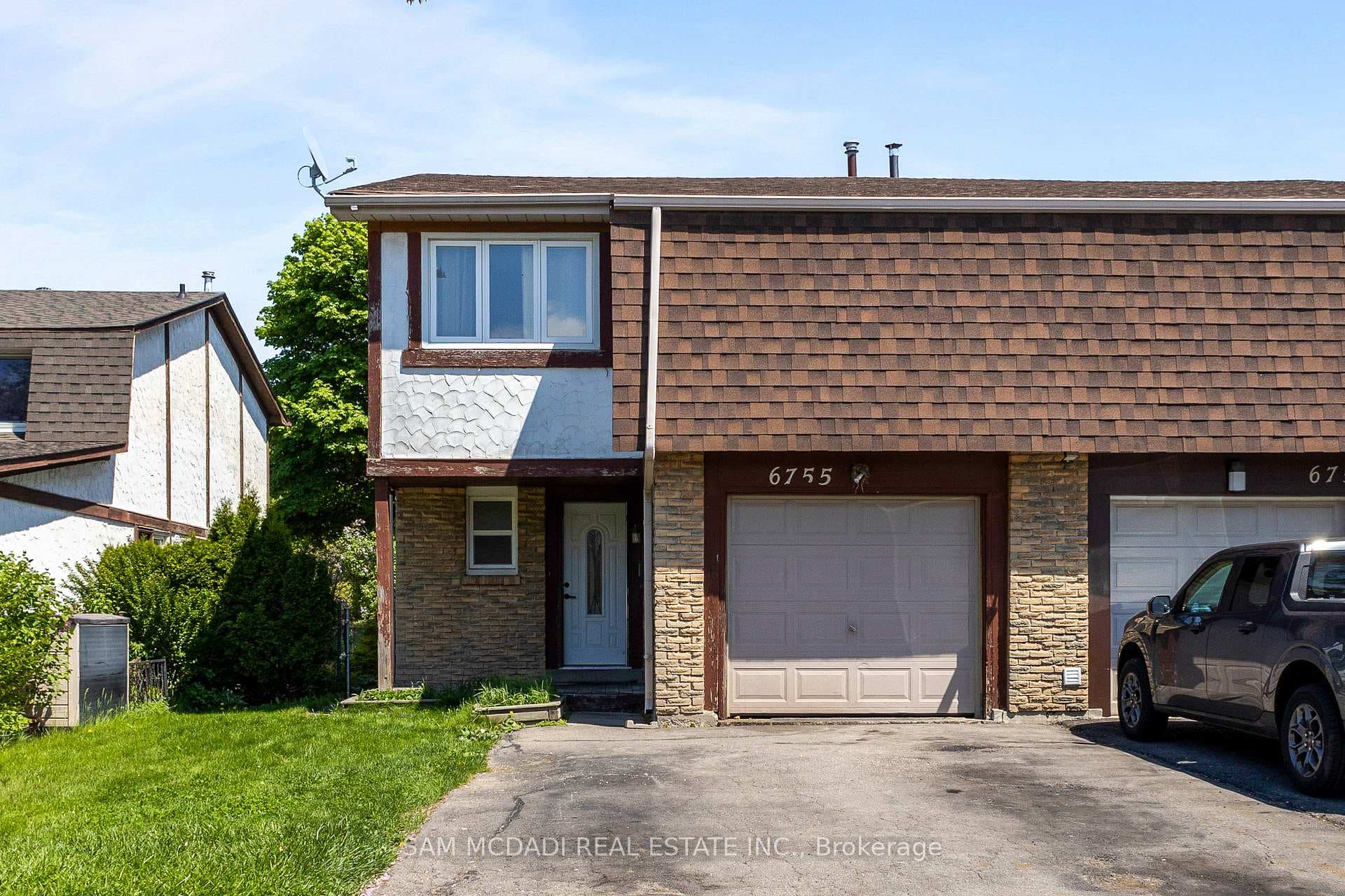 6755 Segovia Road, Mississauga, ON L5N 1P1 - Photo 1