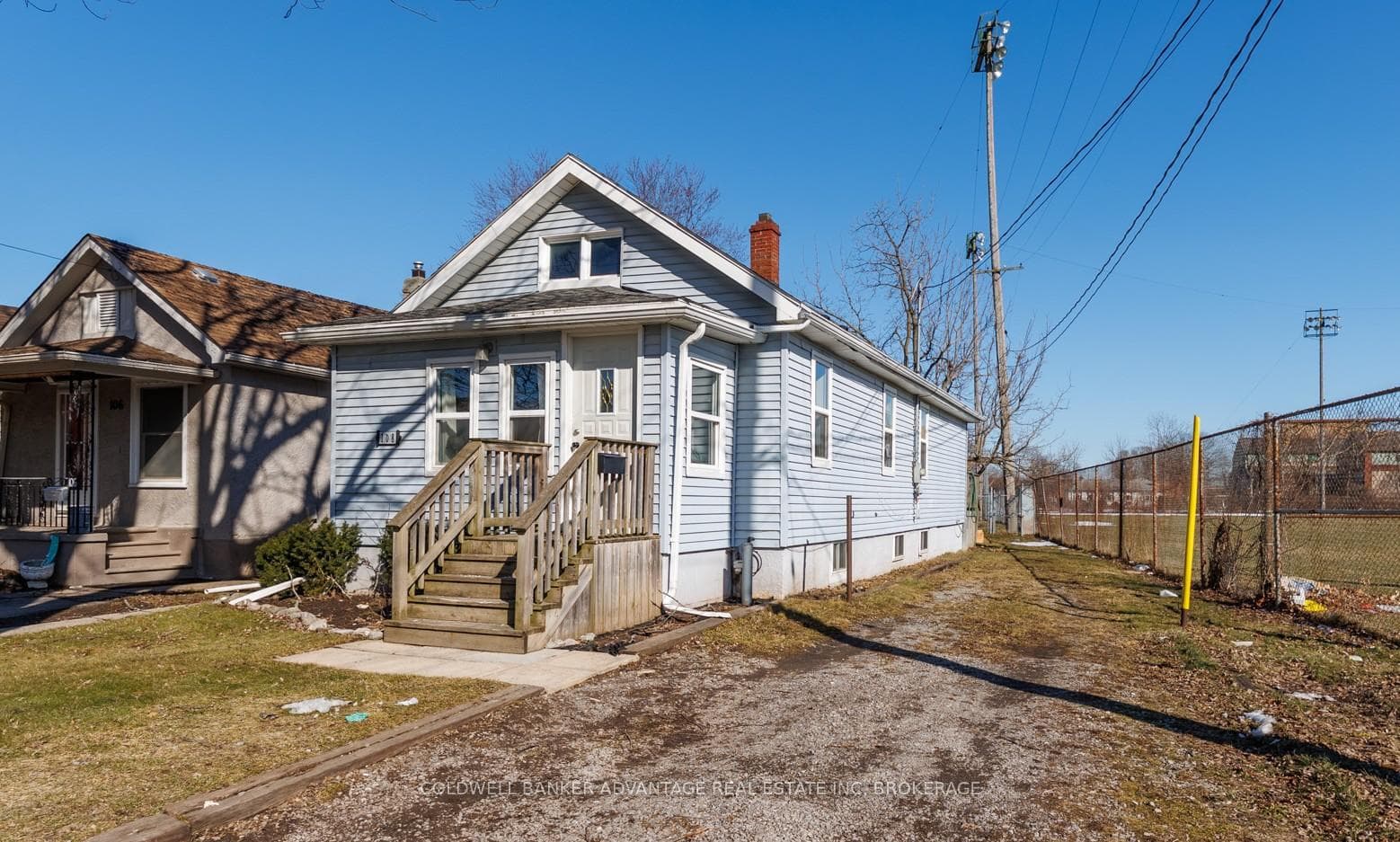108 Burgar Street, Welland, ON L3B 2S8 - Photo 1