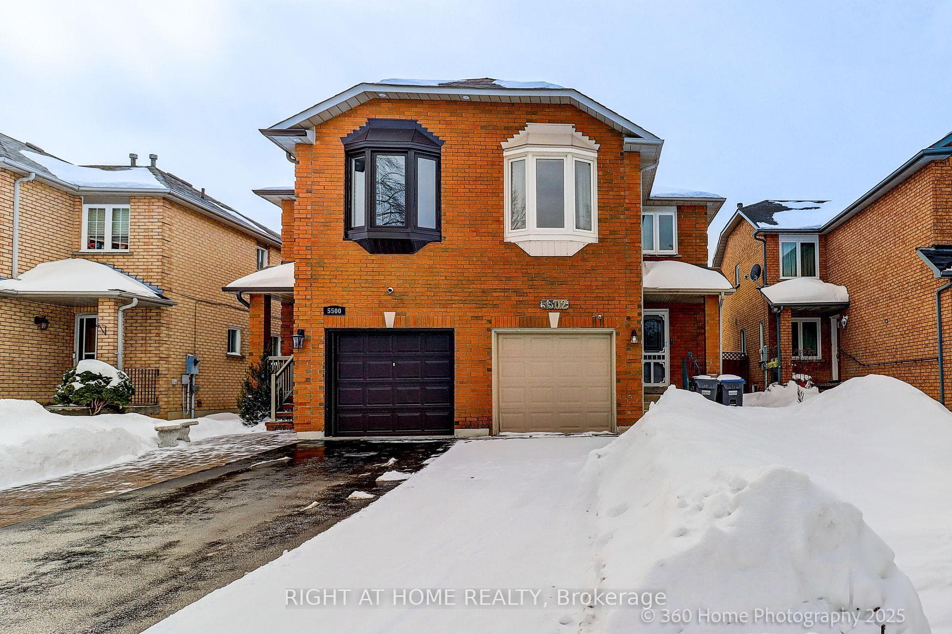 5502 Cosmic Crescent, Mississauga, ON L4Z 3R9 - Photo 1