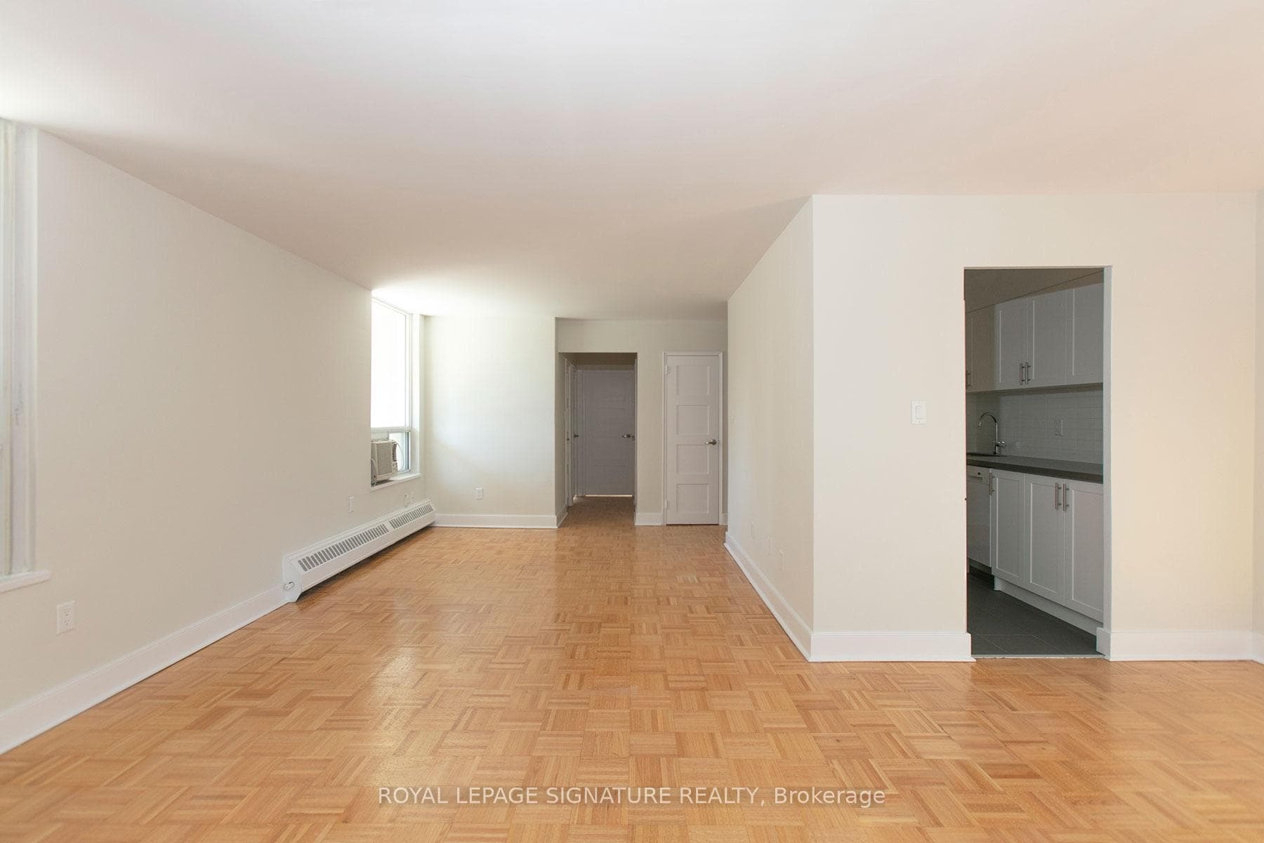490 Eglinton Avenue Unit 201, Leaside / Davisville, ON M4P 1M4 - Photo 1