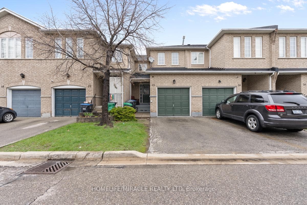 7115 Rexwood Road Unit 22, Mississauga, ON L4T 4L3 - Photo 1