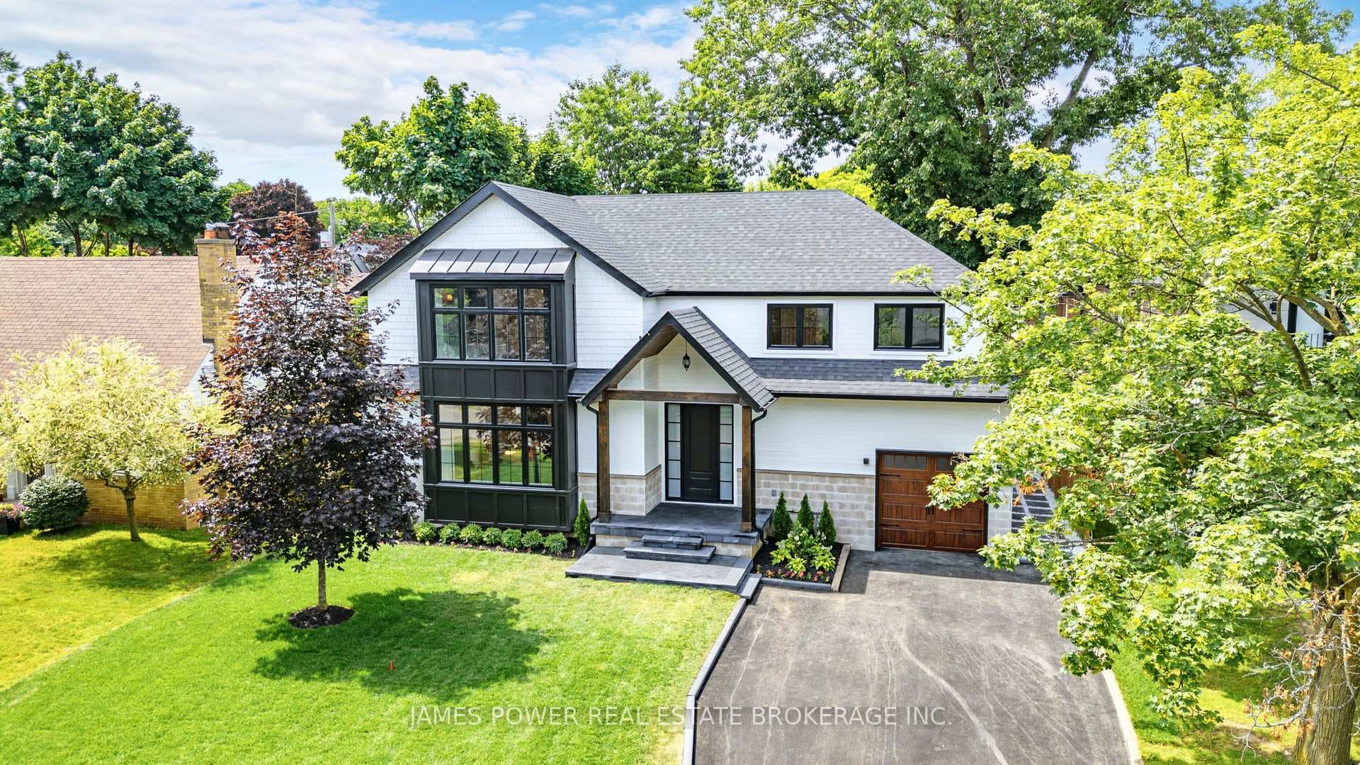 963 Johnathan Drive, Mississauga, ON L4Y 1J9 - Photo 1