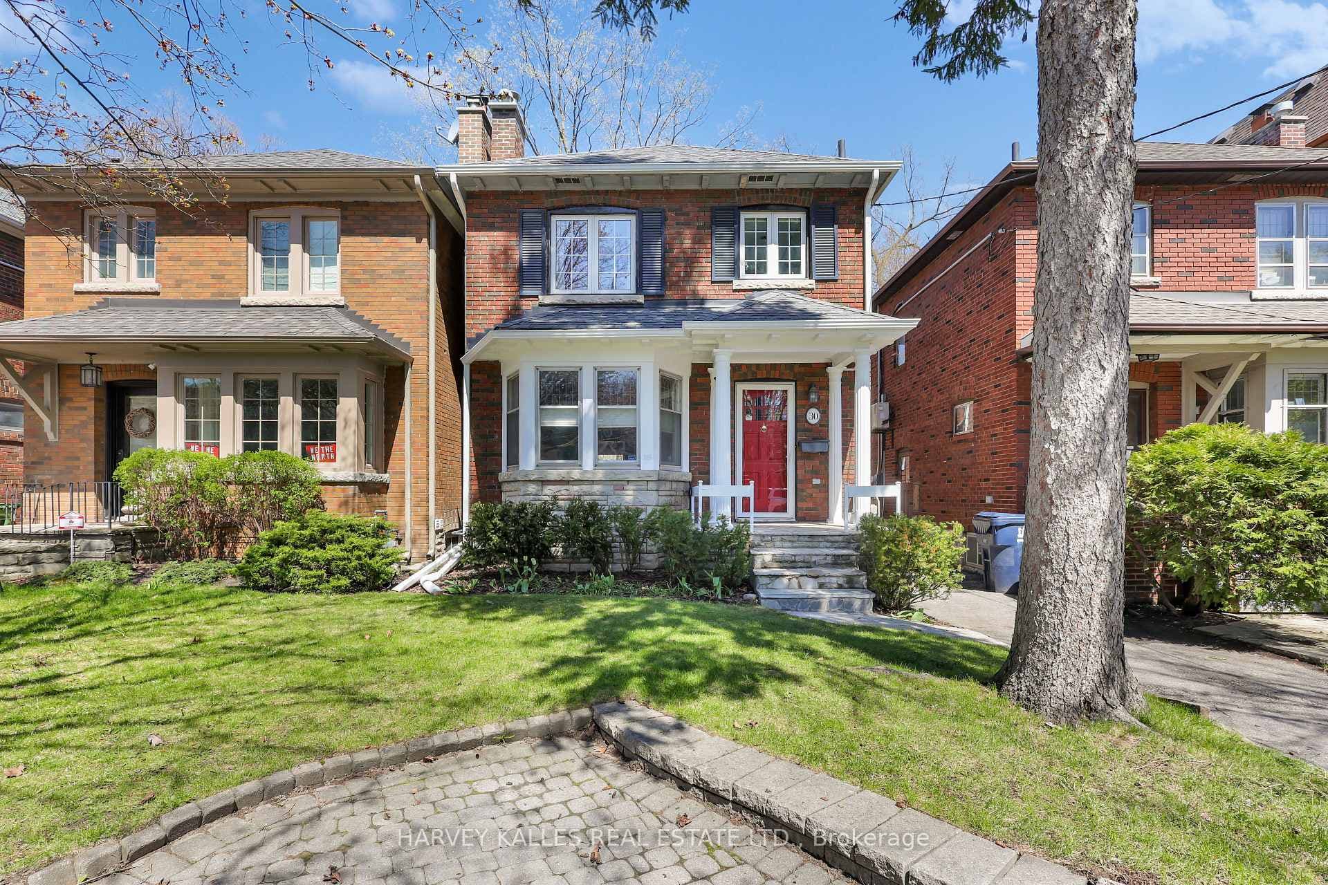 30 Braeside Road, Lawrence Park / Bedford Park, ON M4N 1X7 - Photo 1