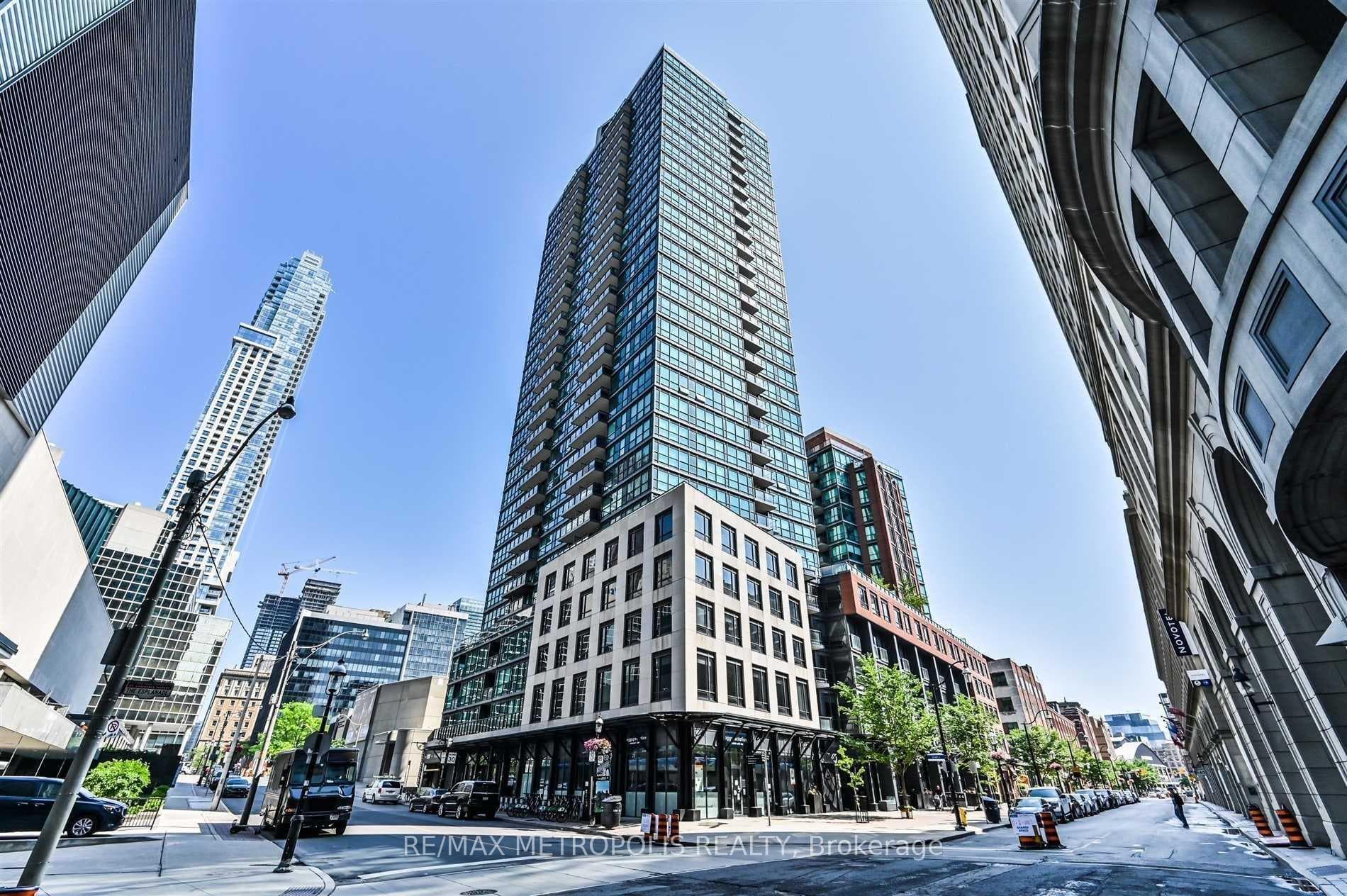 1 Scott Street Unit 1206, Toronto C08