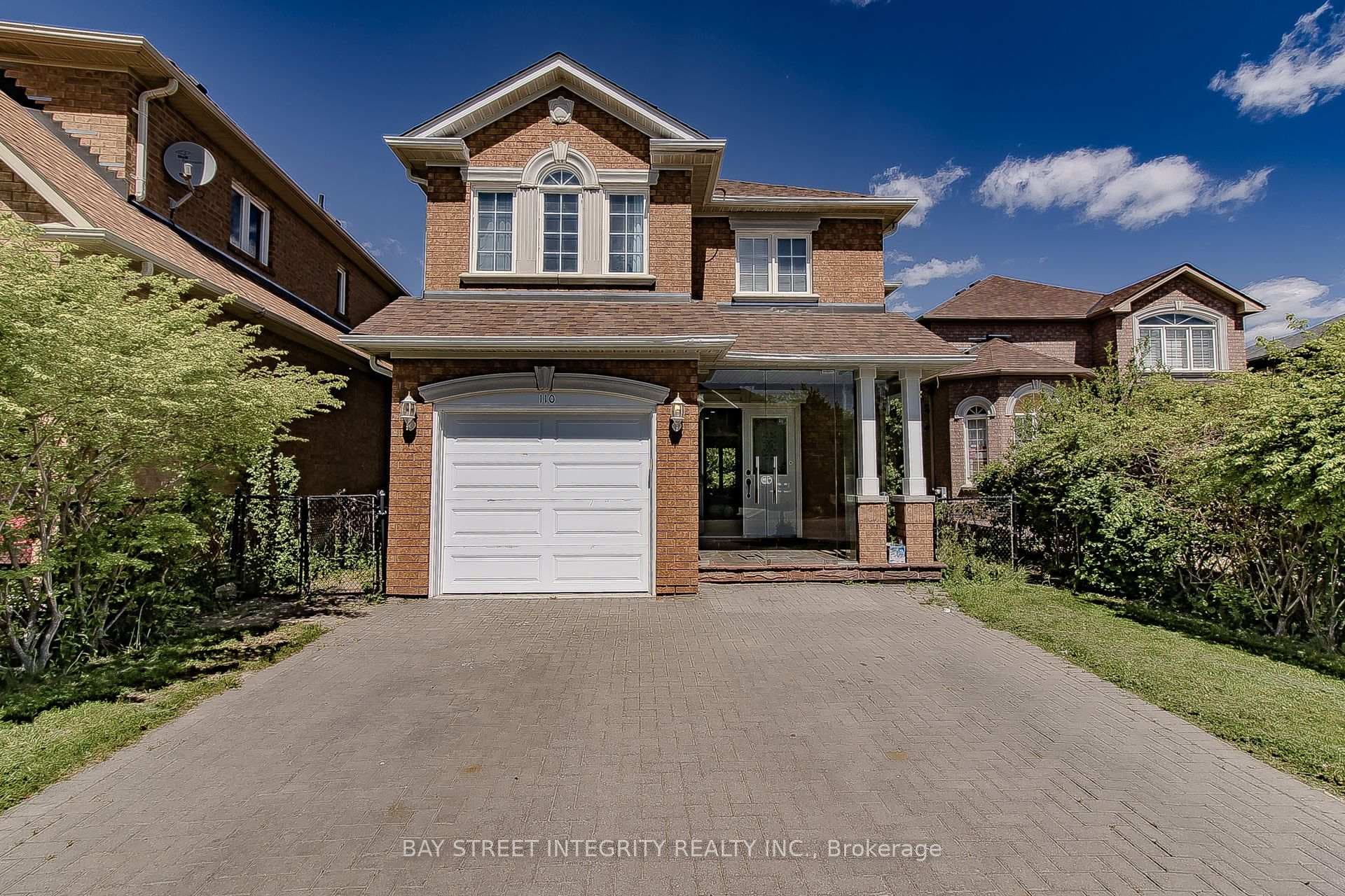 110 Holly Drive, Richmond Hill, ON L4S 2R6 - Photo 1