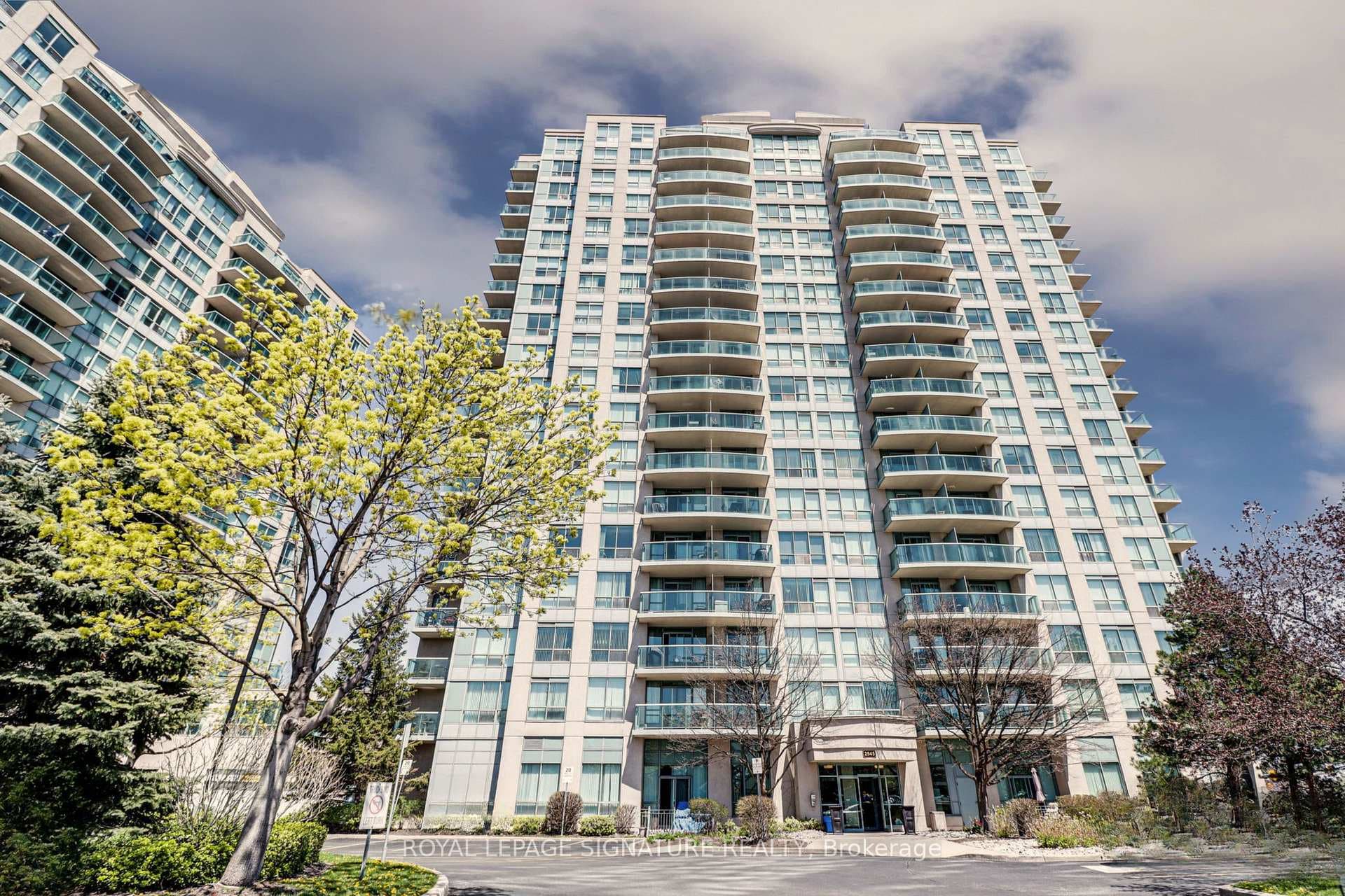 2545 Erin Centre Boulevard Unit 1703, Mississauga, ON L5M 6Z9 - Photo 1