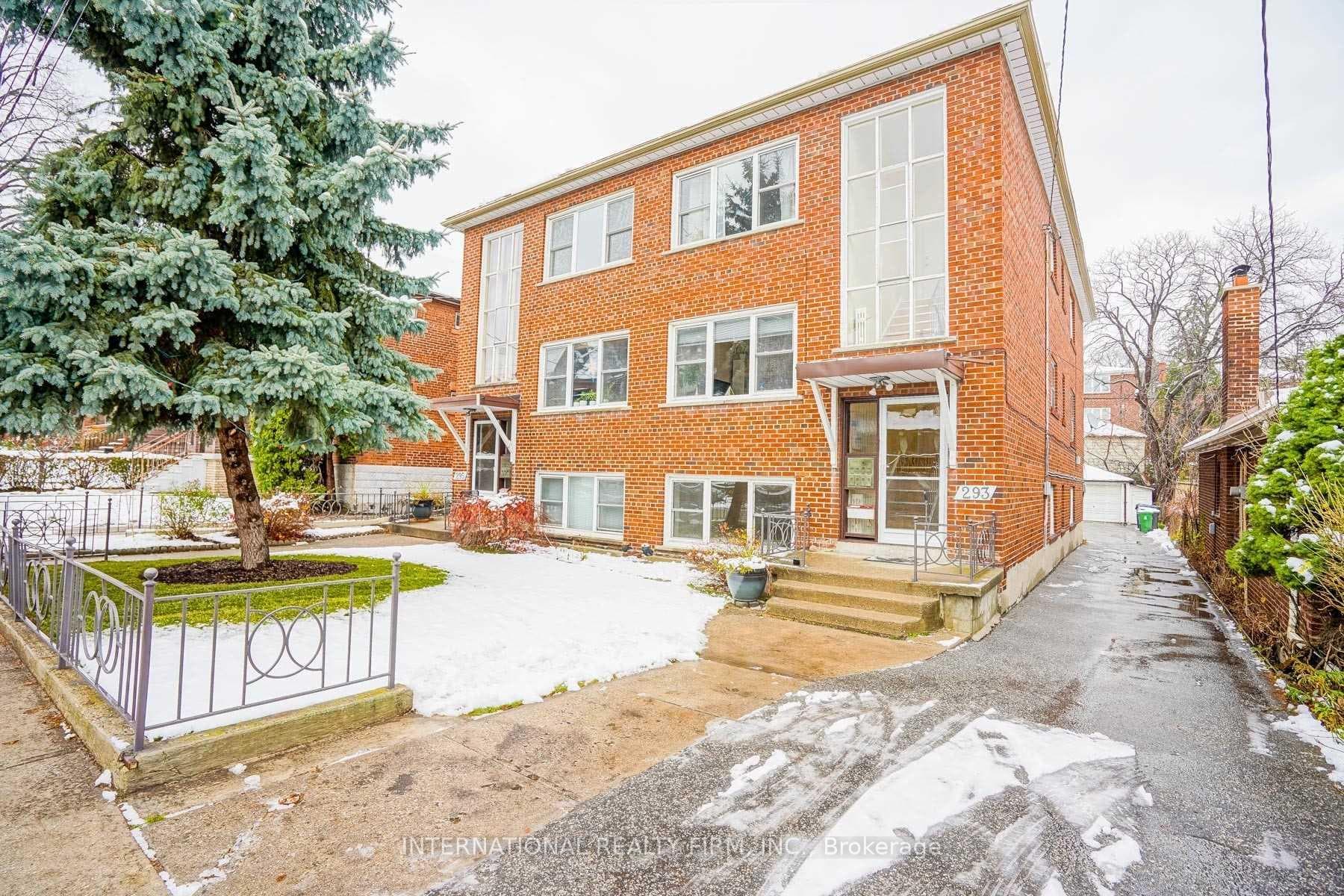 295 Indian Grove Unit 1, Bloor West Village / Swansea, ON M6P 2H6 - Photo 1