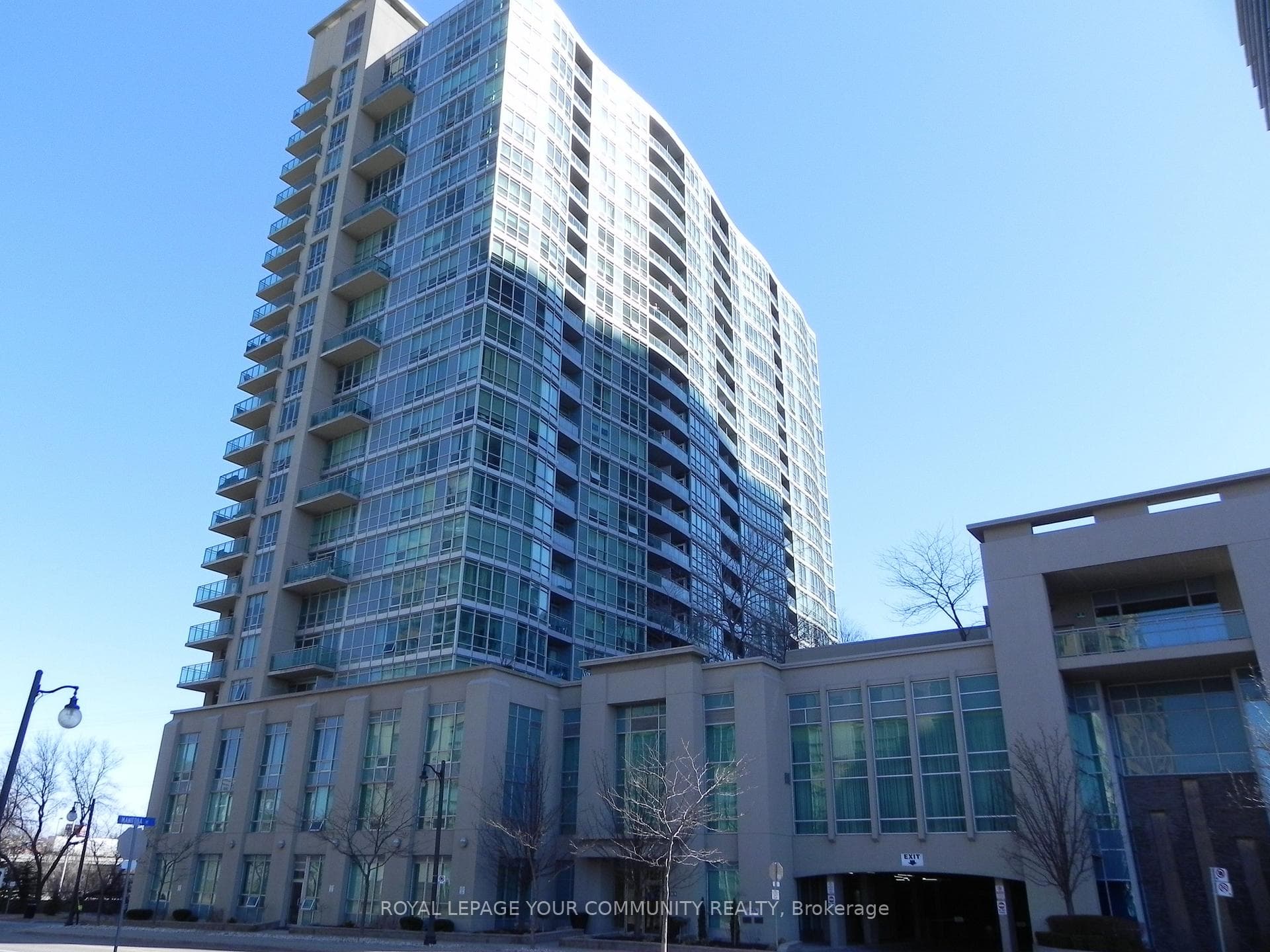 185 Legion Road Unit 2008, Liberty Village / Parkdale / South Parkdale, ON M8Y 0A1 - Photo 1