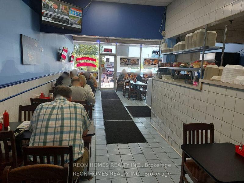 3050 Garden Street Unit 133, Whitby, ON L1R 2G7 - Photo 1