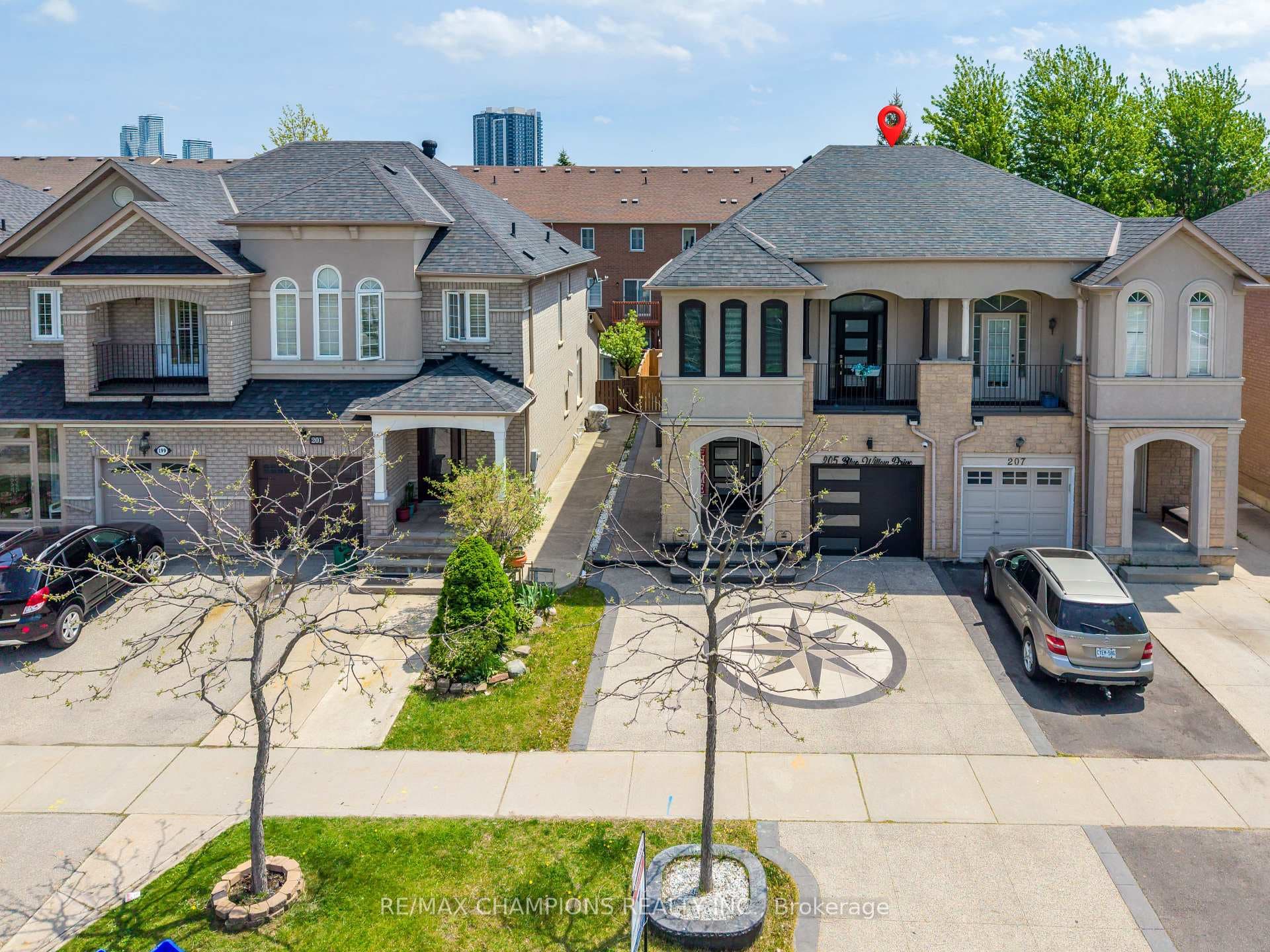205 Blue Willow Drive, Vaughan