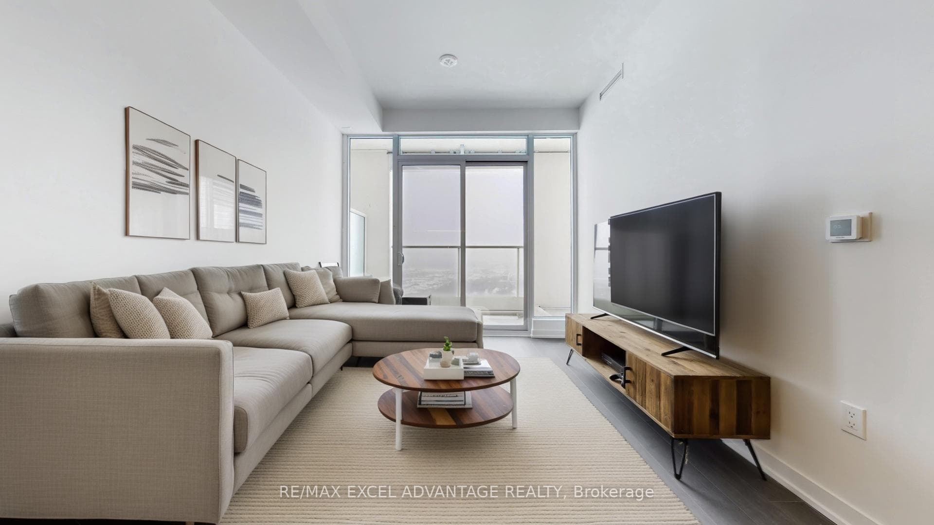 39 Mary Street Unit 3201, Barrie, ON L4N 1S9 - Photo 1