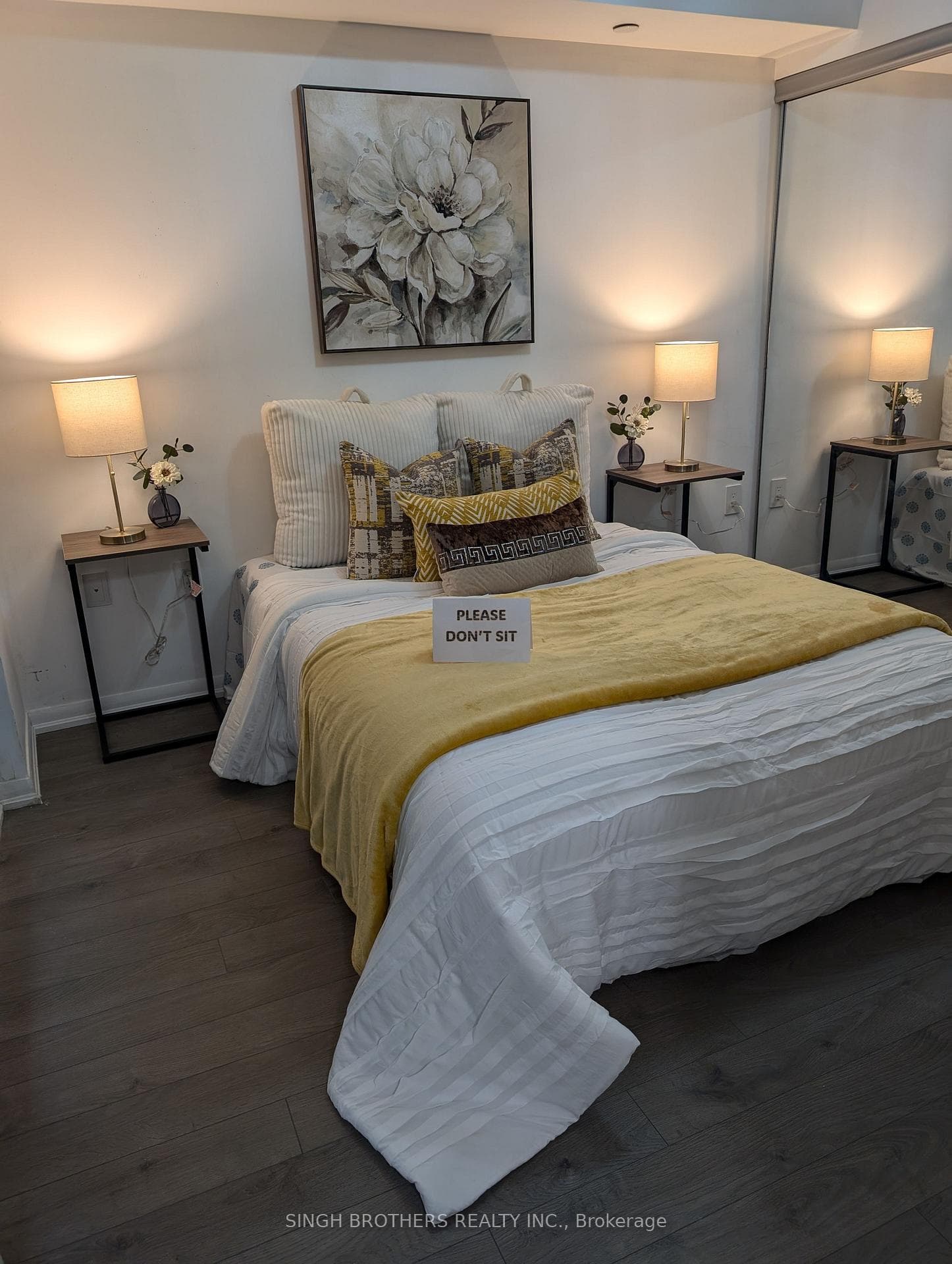 3091 Dufferin Street Unit 318, York / Weston, ON M6A 2S7 - Photo 1