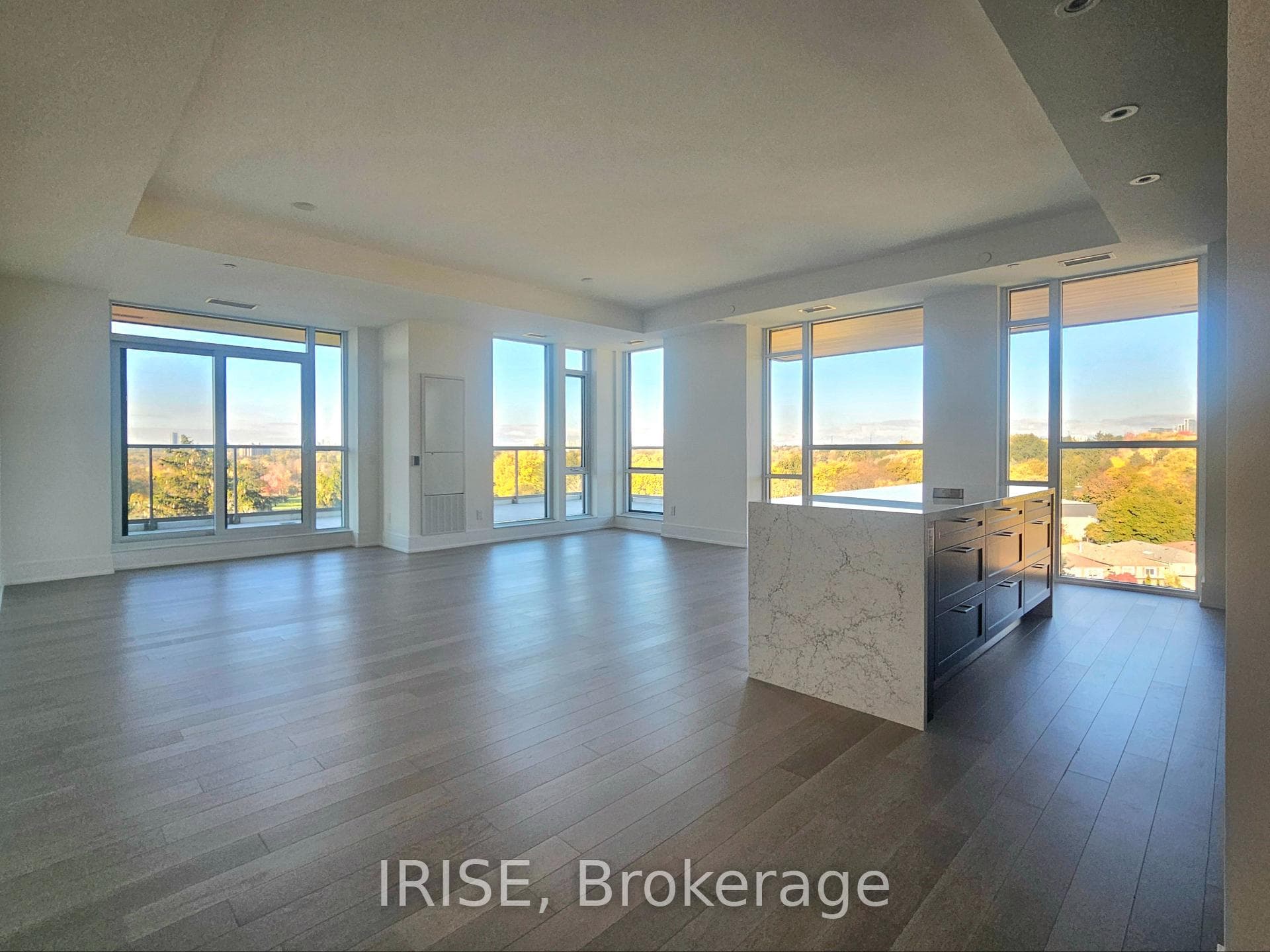 397 Royal Orchard Boulevard Unit 708, Markham, ON L3T 0H3 - Photo 1