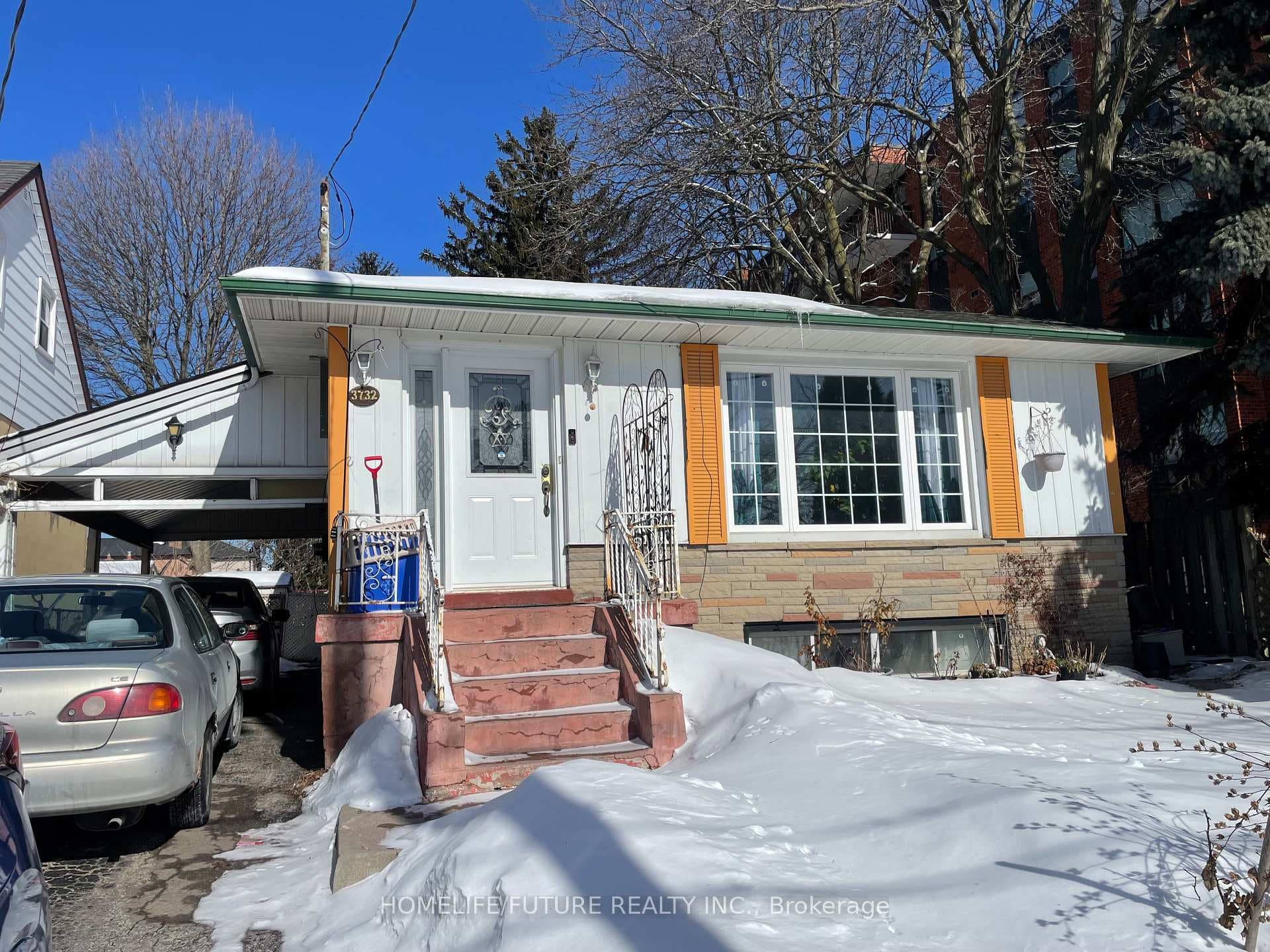 3732 St Clair Avenue Unit Main, Scarborough Town Centre, ON M1M 1T7 - Photo 1
