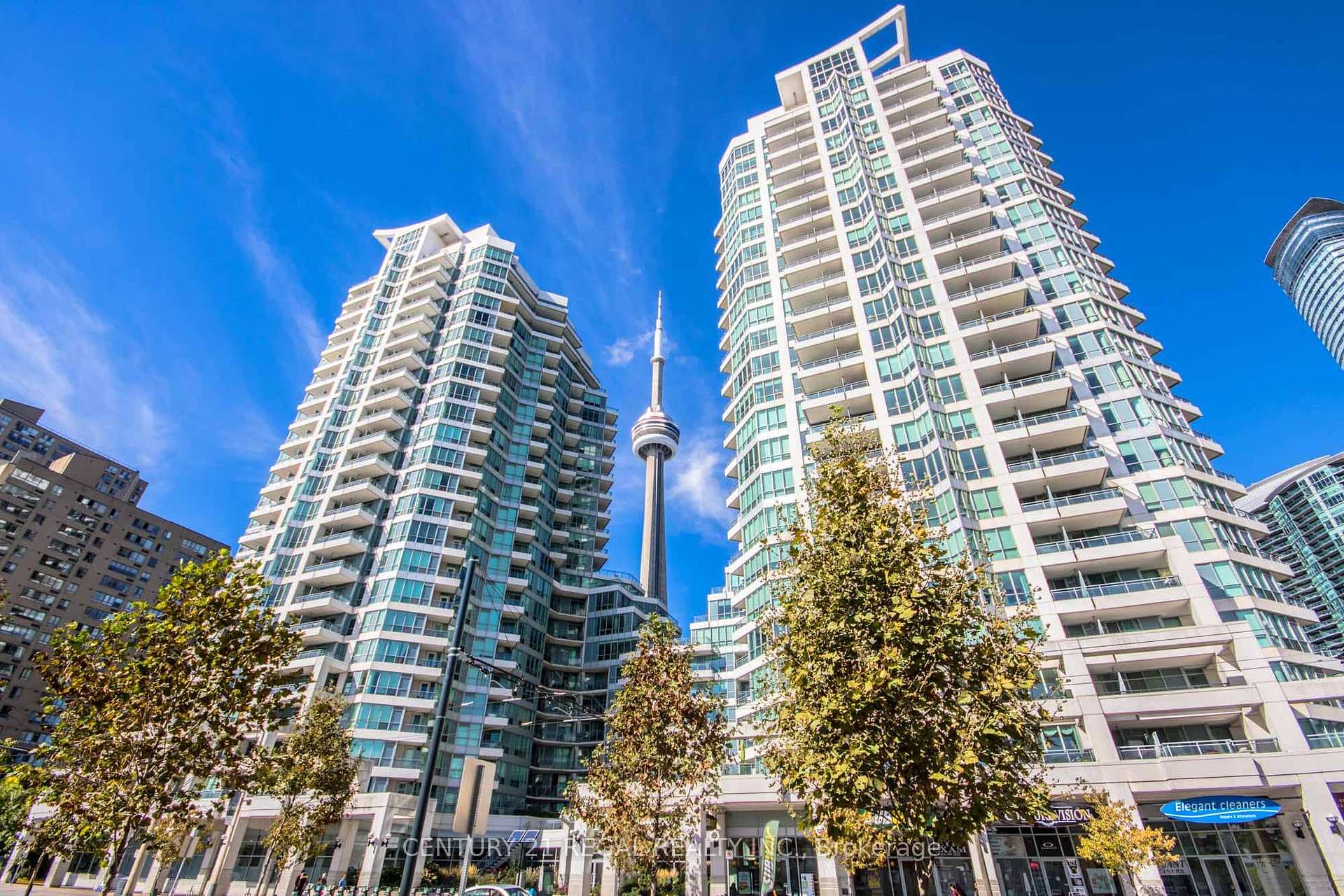 228 Queens Quay Unit 816, Toronto C01