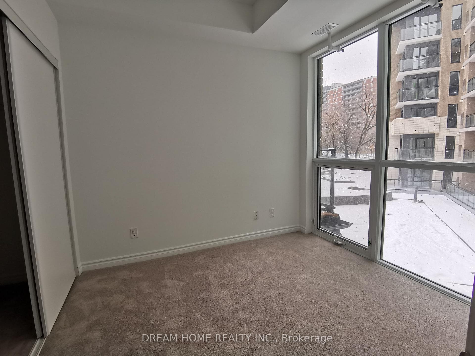 3 Falaise Road Unit A3, Rouge / Port Union / Malvern, ON M1E 0C5 - Photo 1