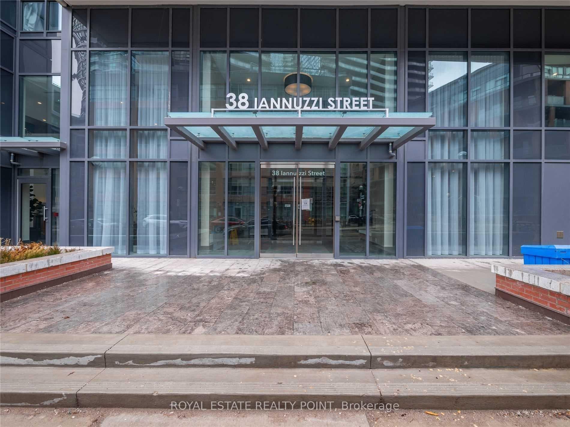 38 Iannuzzi Street Unit 2504, Toronto C01