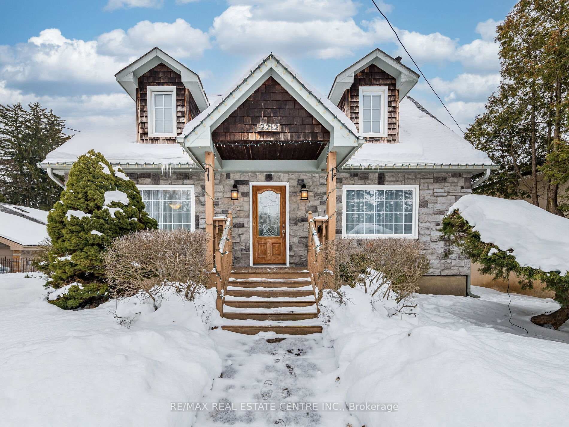 2212 Mississauga Road, Mississauga, ON L5H 2K9 - Photo 1