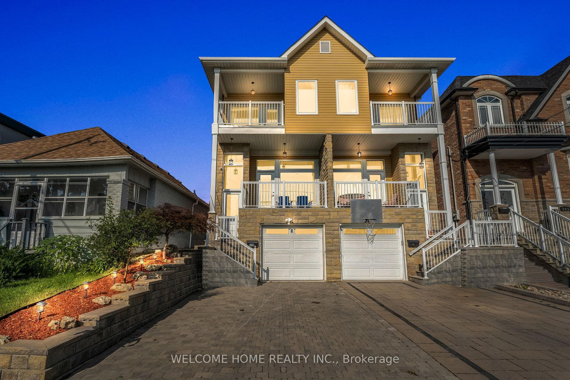 309 Kane Avenue, Keelesdale / Eglinton West, ON M6M 3N9 - Photo 1