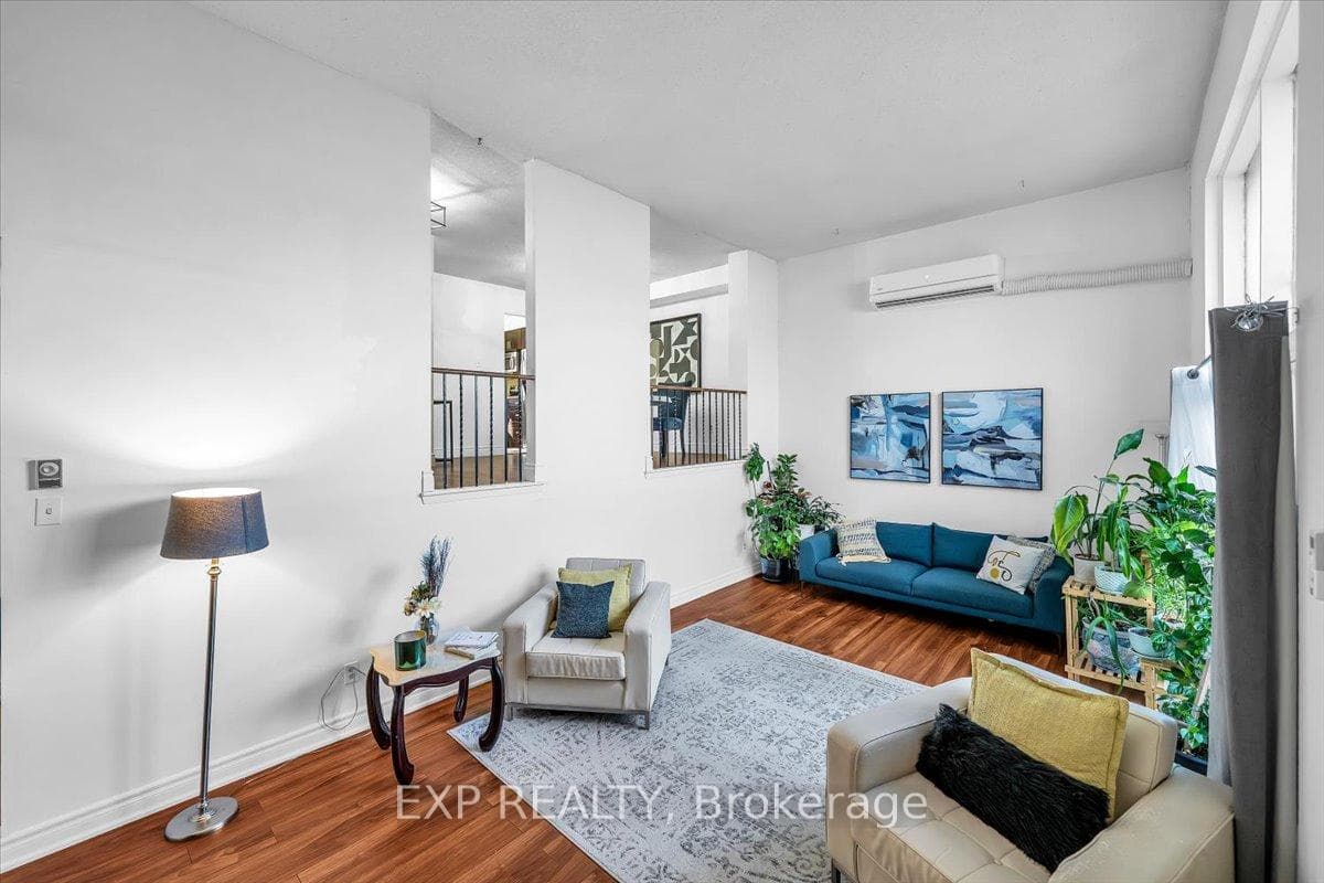 1415 Fieldlight Boulevard Unit 17, Pickering, ON L1V 2S3 - Photo 1