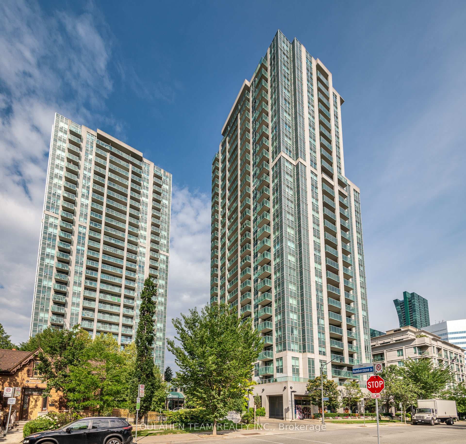 16 Harrison Garden Boulevard Unit 2210, Willowdale / Newtonbrook, ON M2N 7J6 - Photo 1