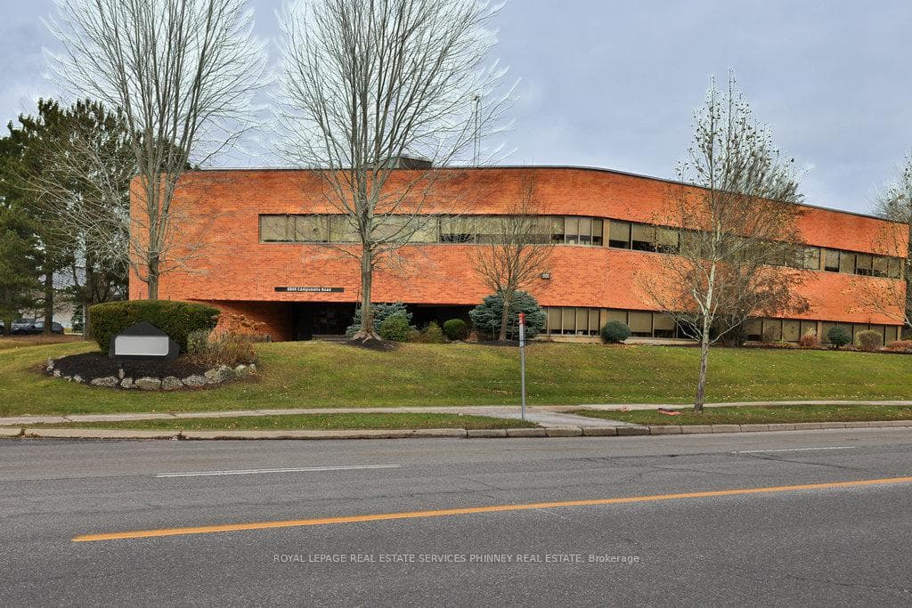 6800 Campobello Road, Mississauga, ON L5N 2L8 - Photo 1